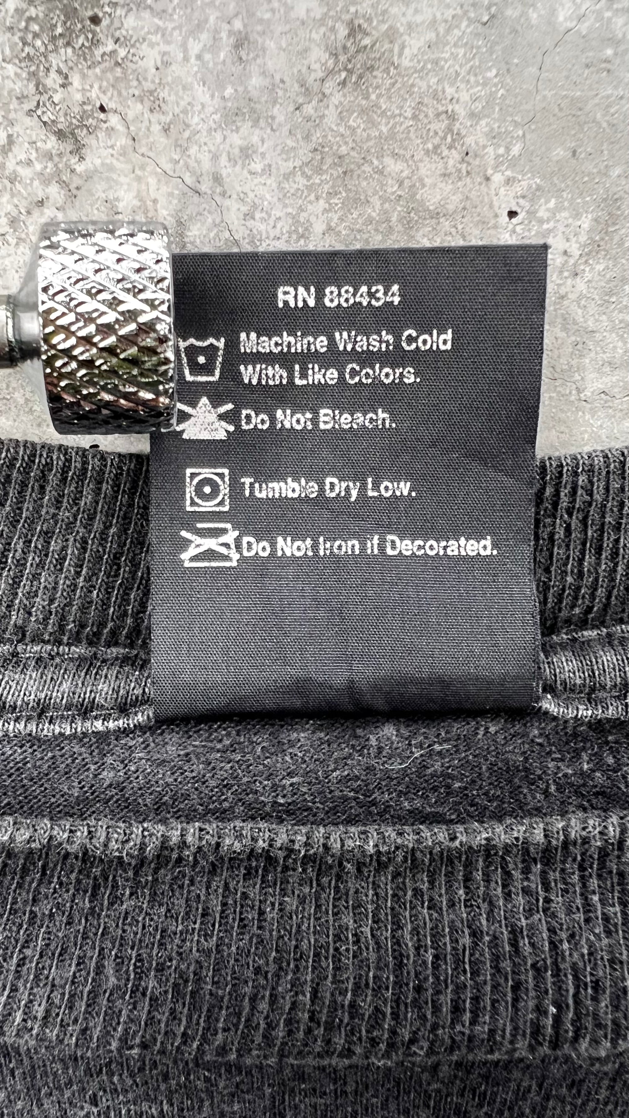 DEFTONES ADRENALINE KITTY US TOUR 98’ TEE | TOUR DATE LIST BACK HIT