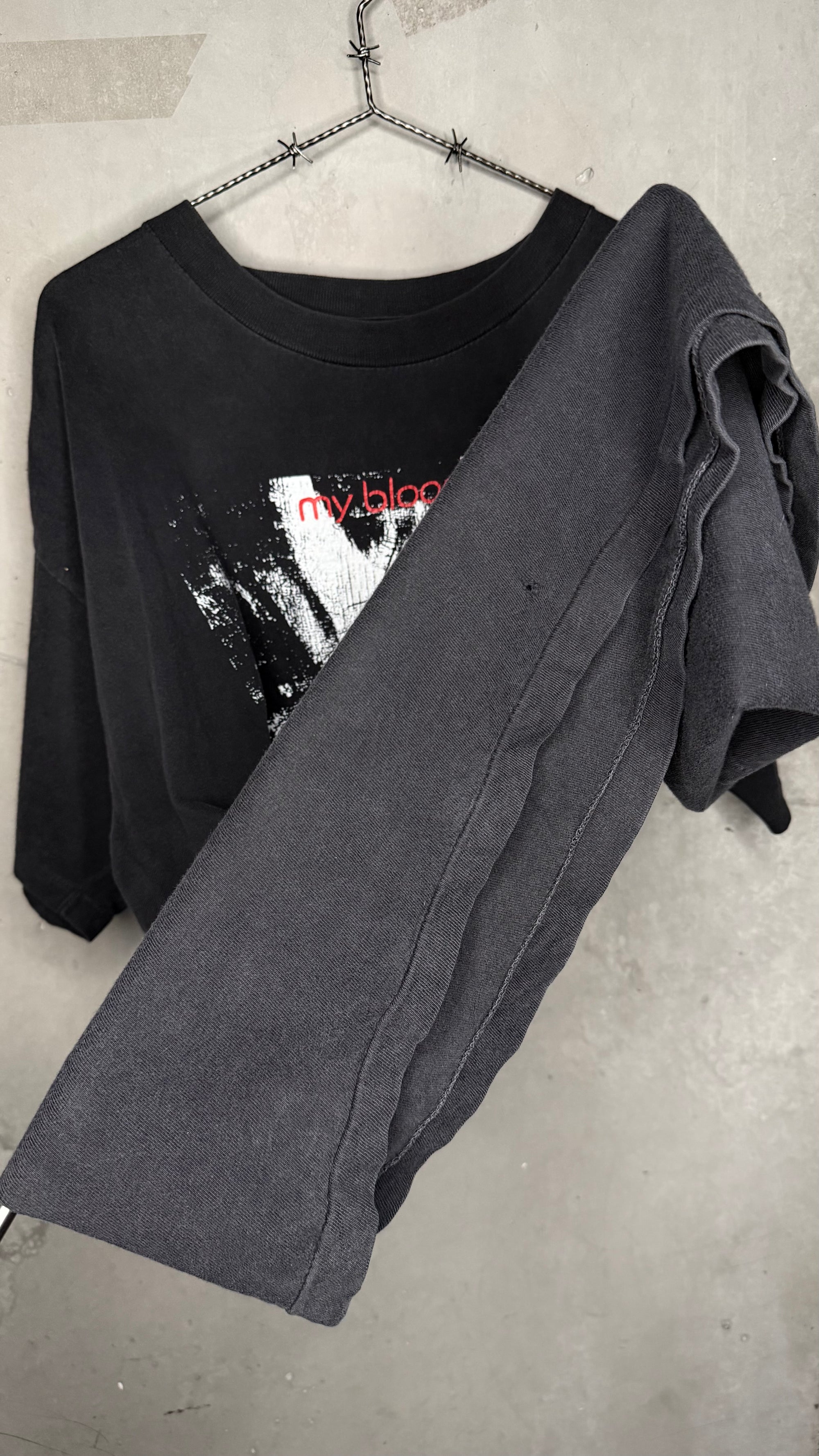 MY BLOODY VALENTINE ‘FEED ME WITH YOUR KISS’ TEE