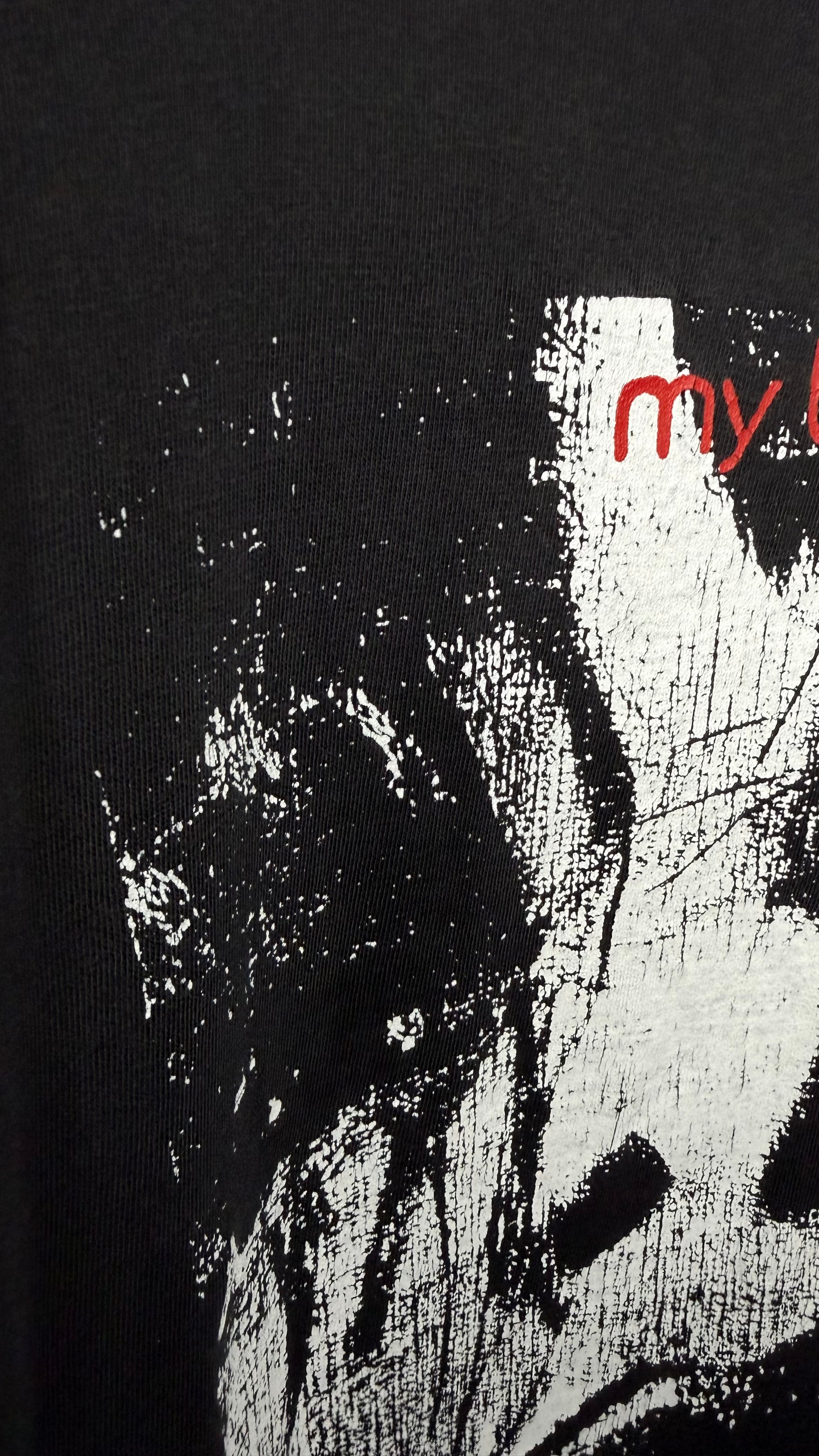 MY BLOODY VALENTINE ‘FEED ME WITH YOUR KISS’ TEE