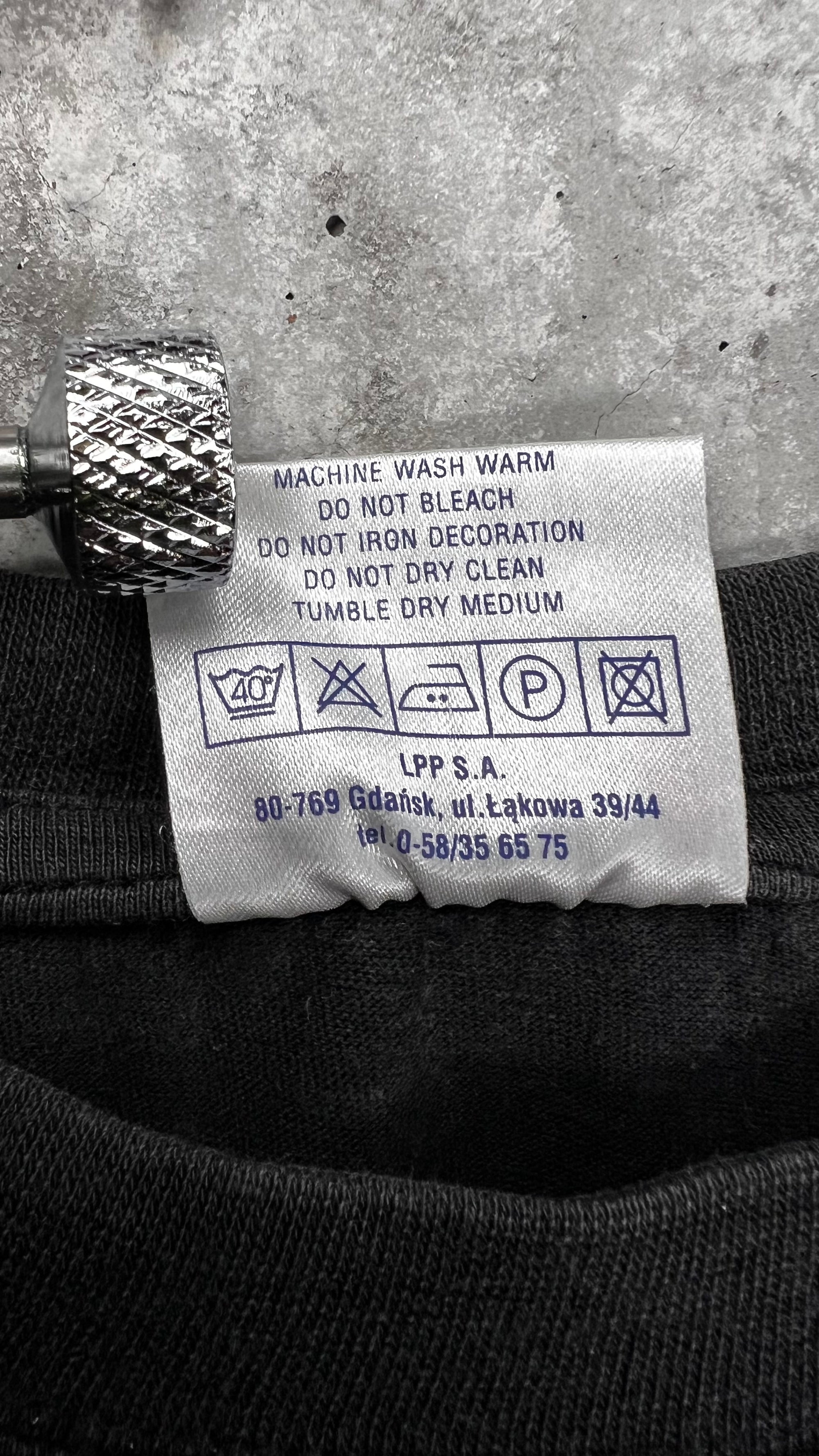 OASIS BE HERE NOW ALBUM COVER TEE 97’ | D’ YOU KNOW WHAT I MEAN? SINGLE ART BACK HIT