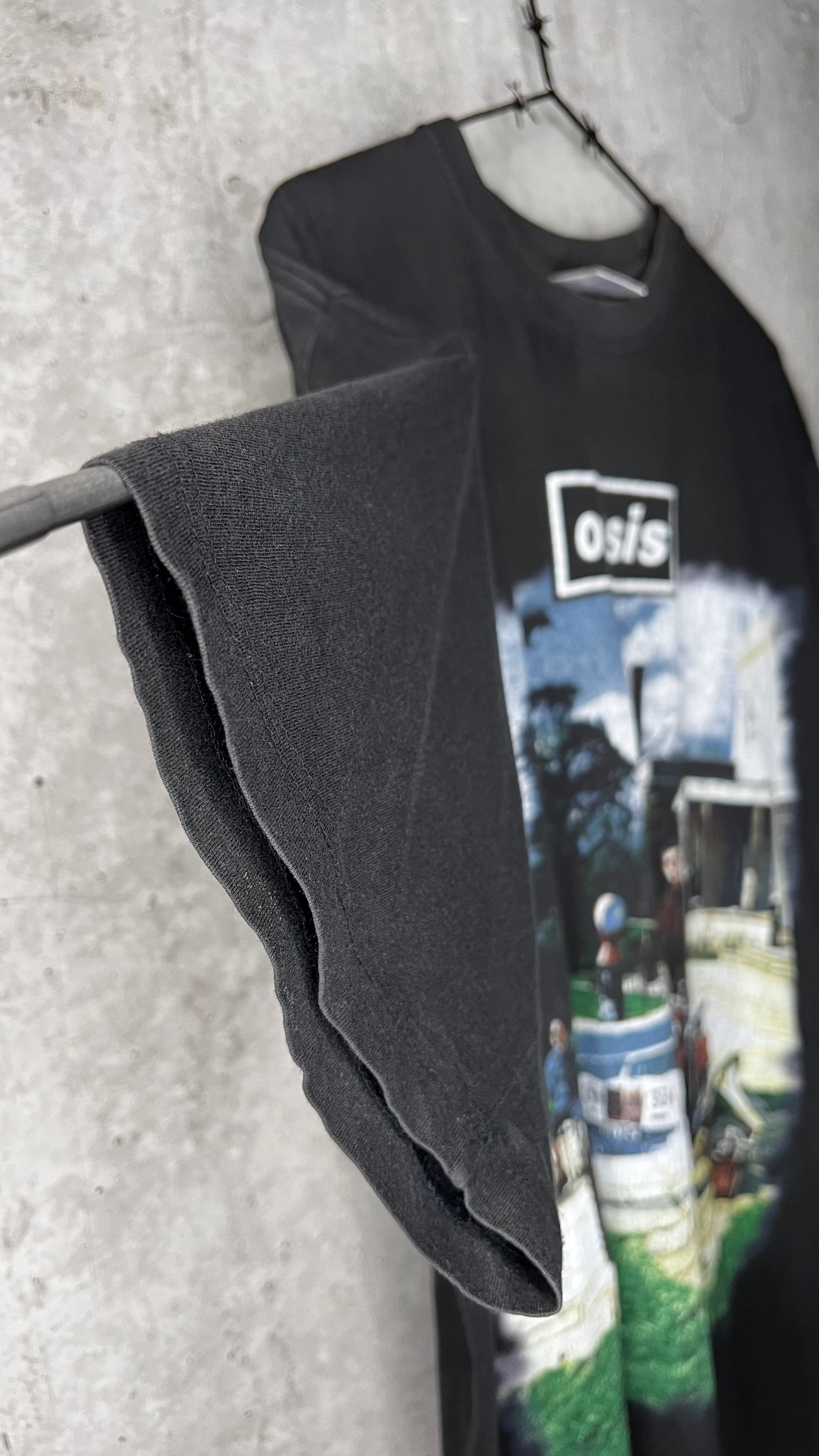 OASIS BE HERE NOW ALBUM COVER TEE 97’ | D’ YOU KNOW WHAT I MEAN? SINGLE ART BACK HIT