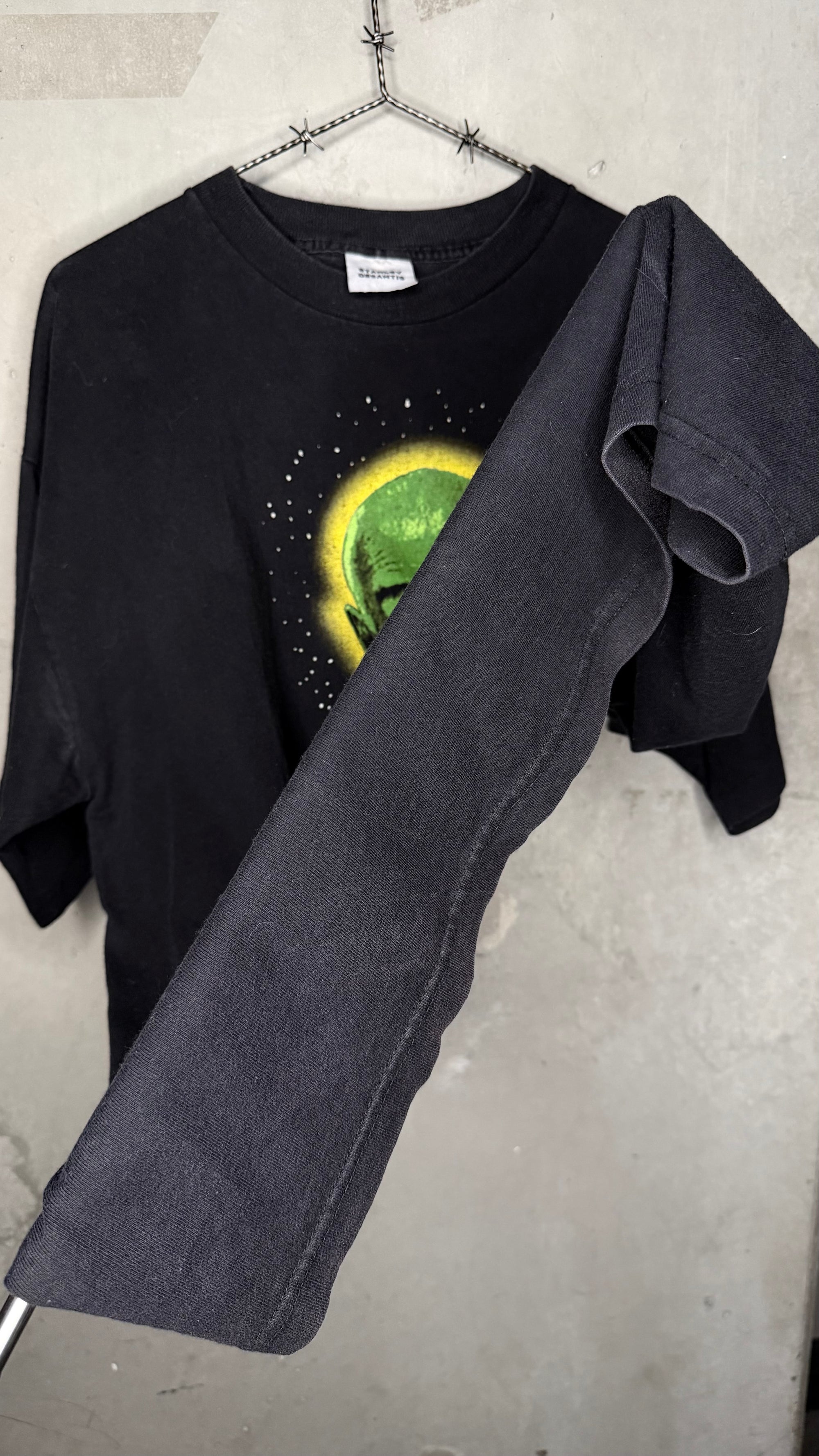 HEAVENS GATE ‘FOLLOW ME’ TEE | CULT LEADER MARSHALL APPLEWHITE