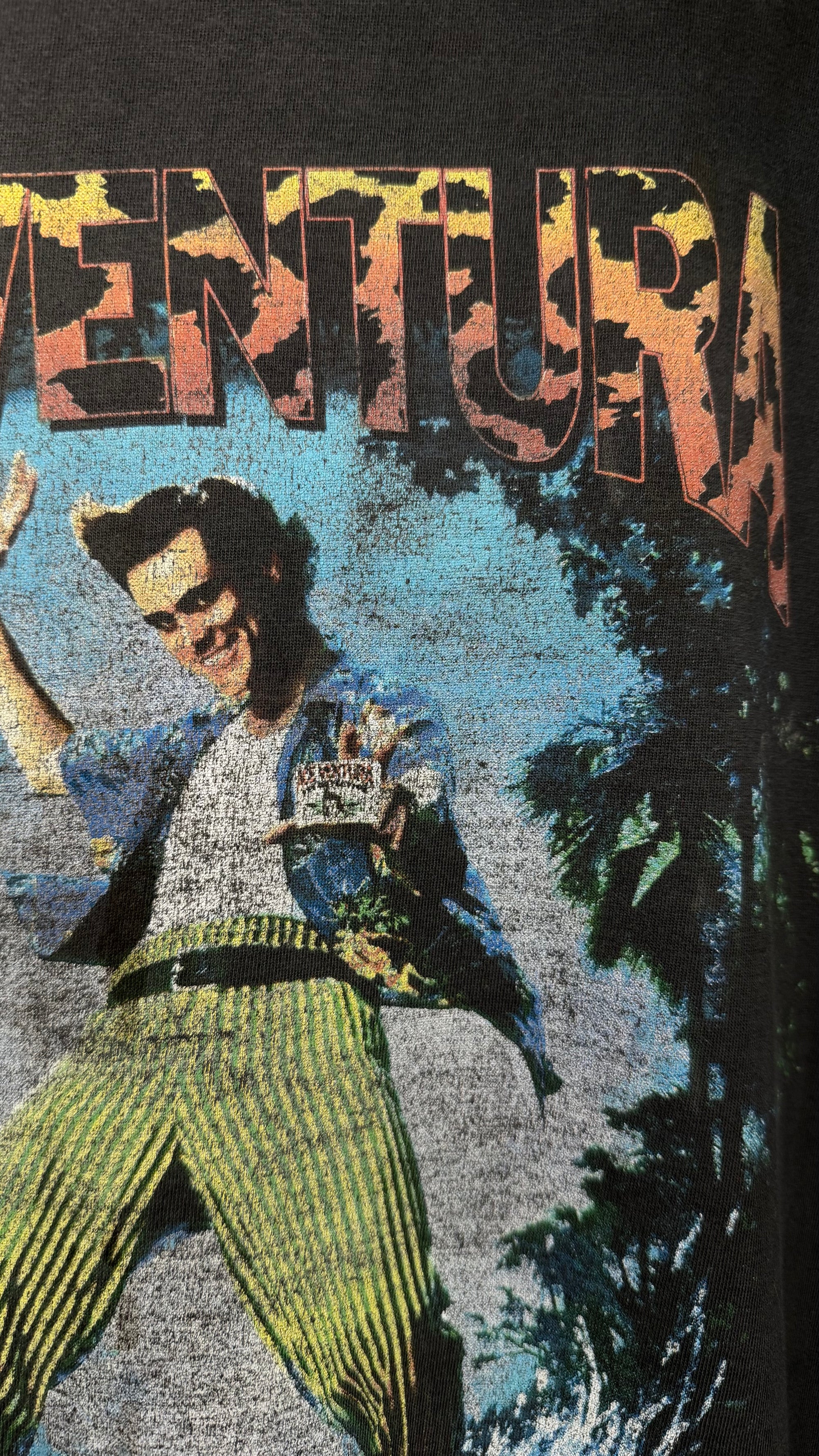 ACE VENTURA WHEN NATURE CALLS ULTIMATE FADER TEE | GATOR SKIING | JIM CARREY