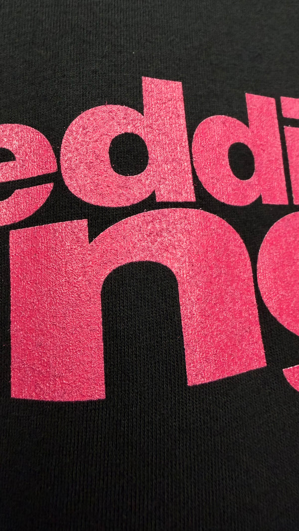 THE WEDDING SINGER ‘LOVE STINKS!’ TEE | EXTREMELY RARE ADAM SANDLER MOVIE PROMO