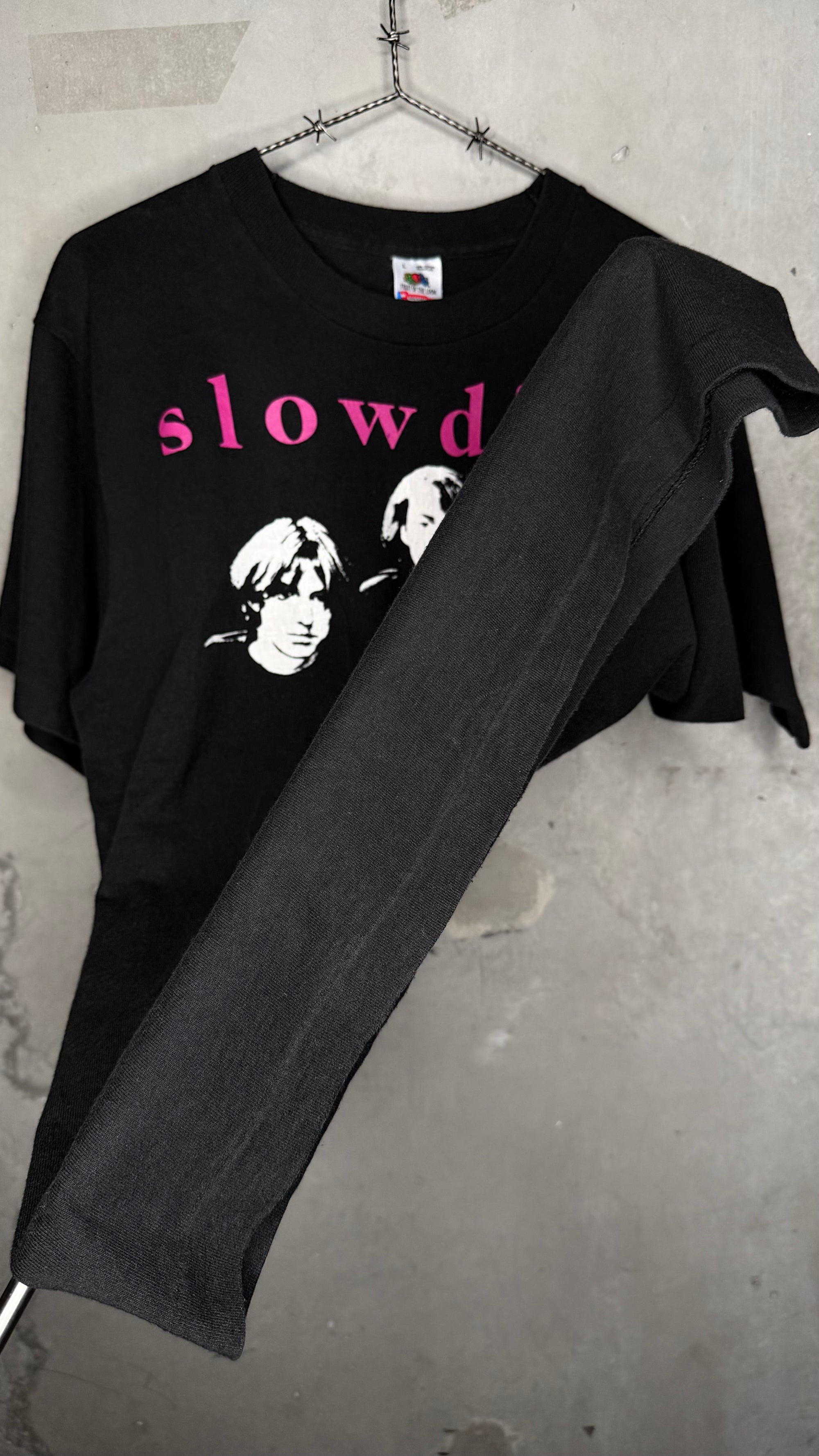 SLOWDIVE BAND PORTRAIT TEE