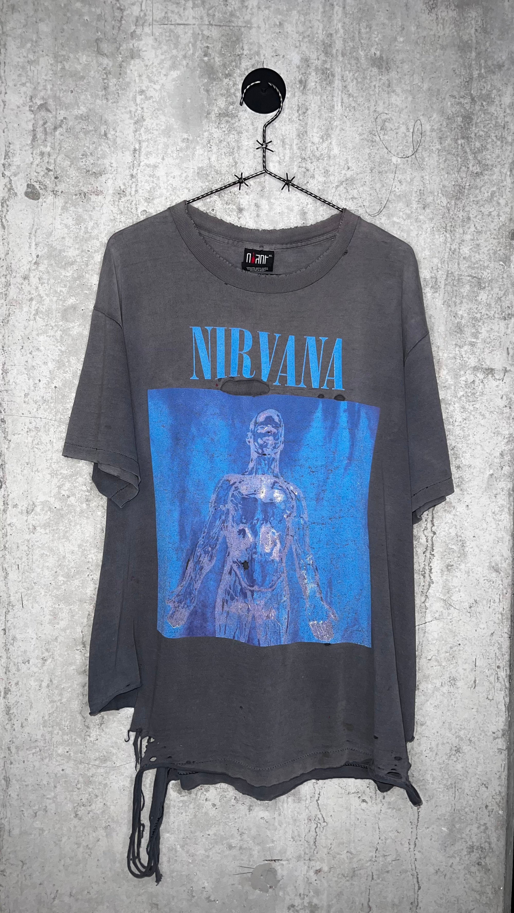 NIRVANA SLIVER THRASHED & FADED