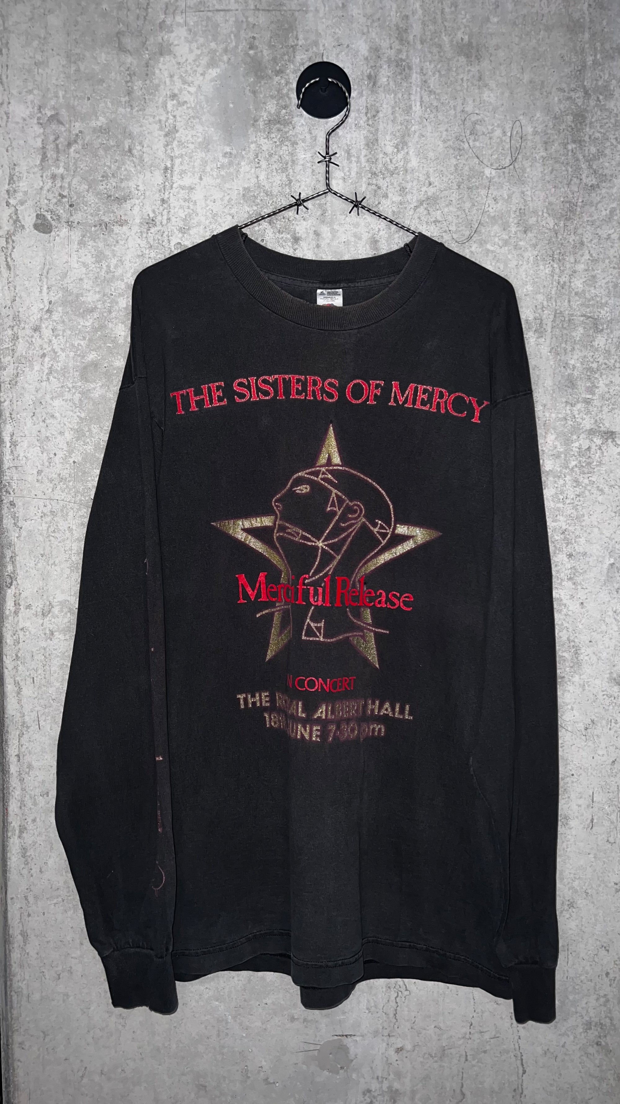 SISTERS OF MERCY ONE-DAY-ONLY ALBERT HALL LONG SLEEVE TEE | ‘TUNE IN, TURN ON, BURN OUT’ SLEEVE HIT