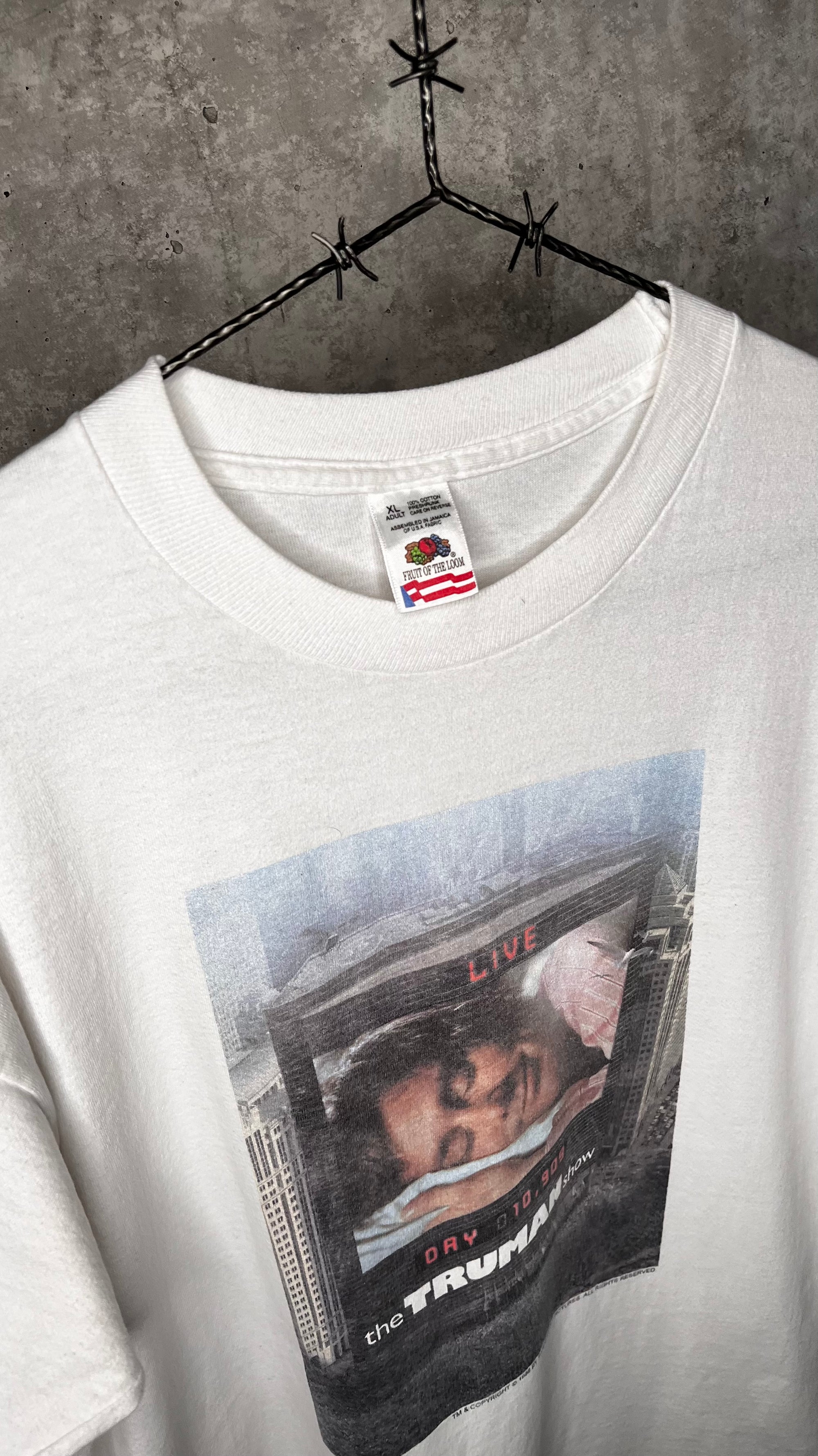 THE TRUMAN SHOW RARE POSTER PRINT MOVIE TEE | JIM CARREY | ‘ON THE AIR, UNAWARE’