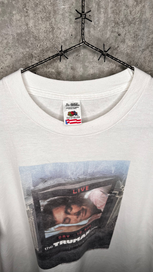 THE TRUMAN SHOW RARE POSTER PRINT MOVIE TEE | JIM CARREY | ‘ON THE AIR, UNAWARE’