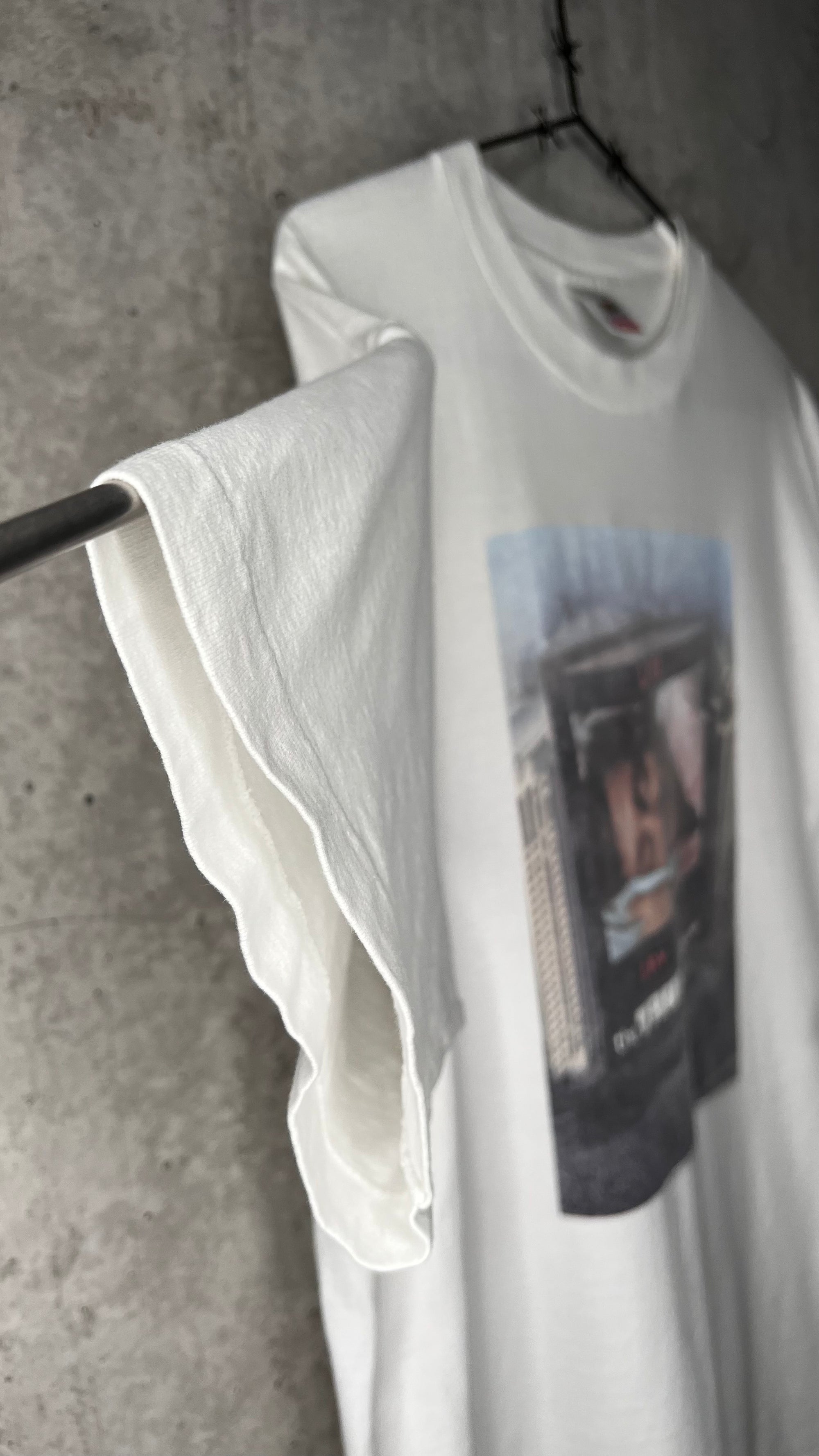 THE TRUMAN SHOW RARE POSTER PRINT MOVIE TEE | JIM CARREY | ‘ON THE AIR, UNAWARE’