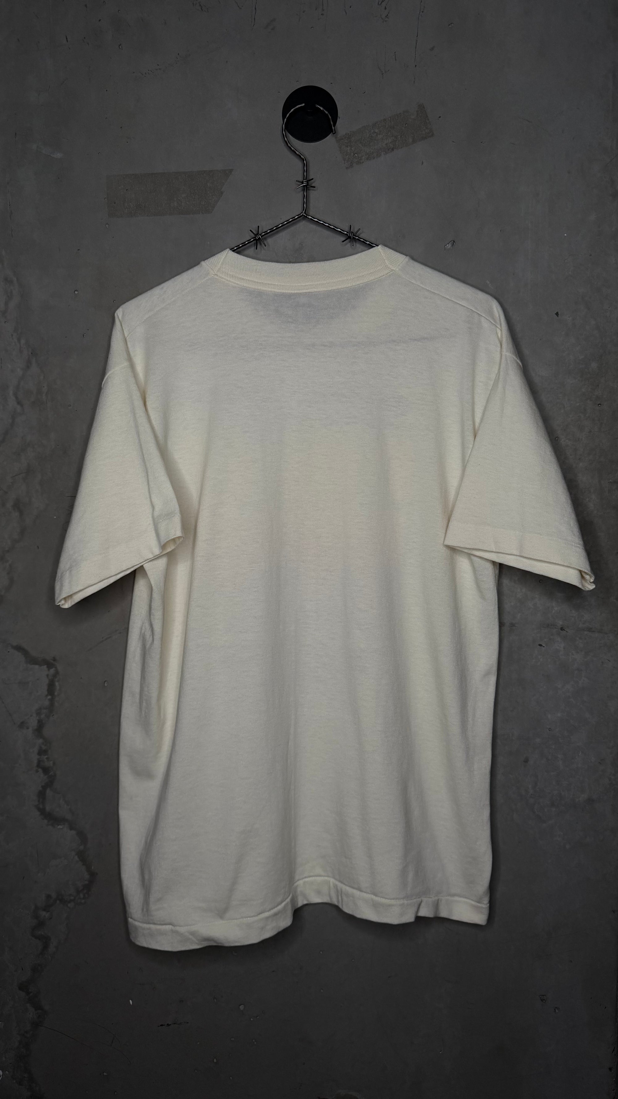 POINT BREAK MOVIE TEE | BIG PRINT | PATRICK SWAYZE & KEANU REEVES