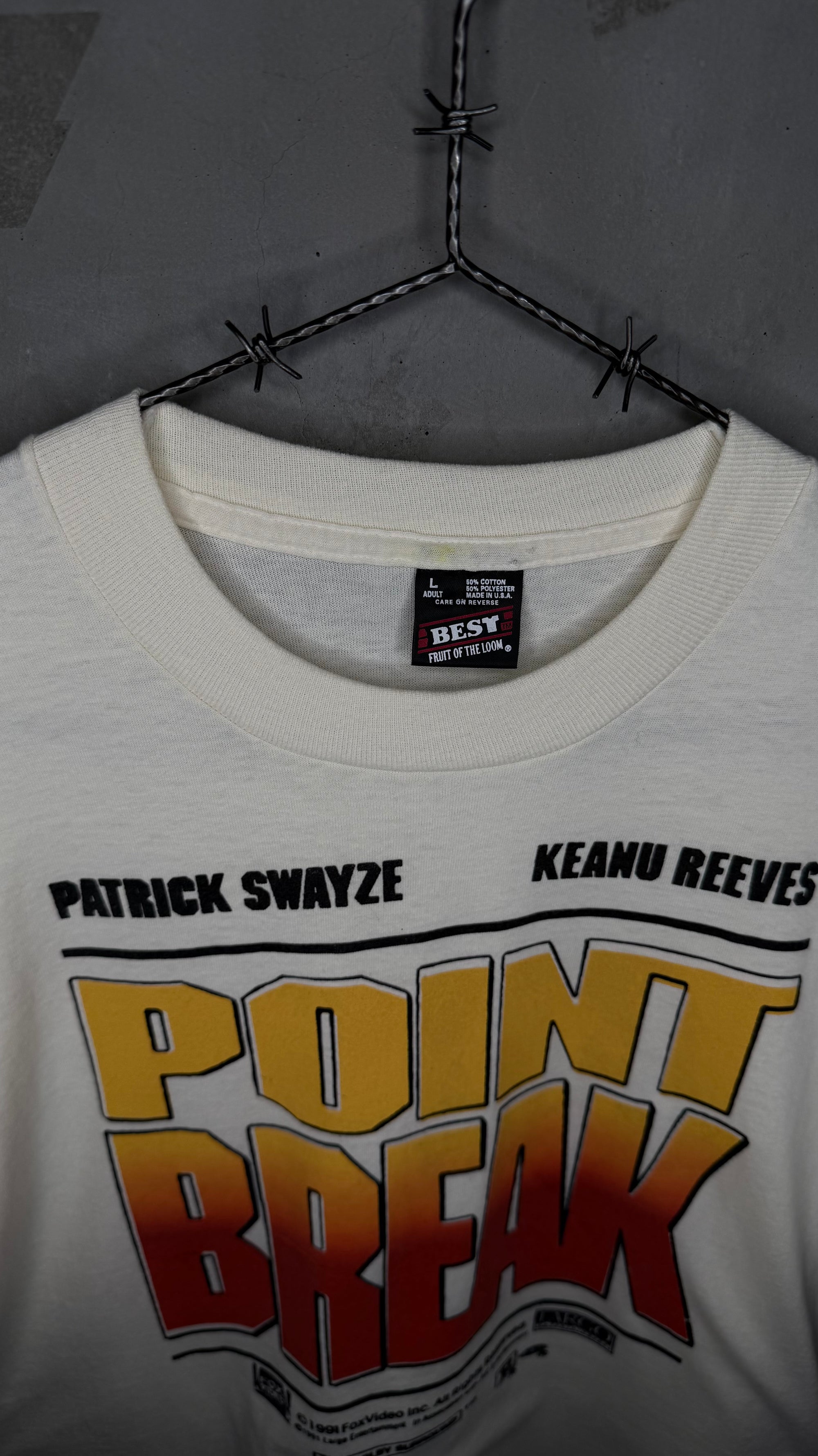 POINT BREAK MOVIE TEE | BIG PRINT | PATRICK SWAYZE & KEANU REEVES