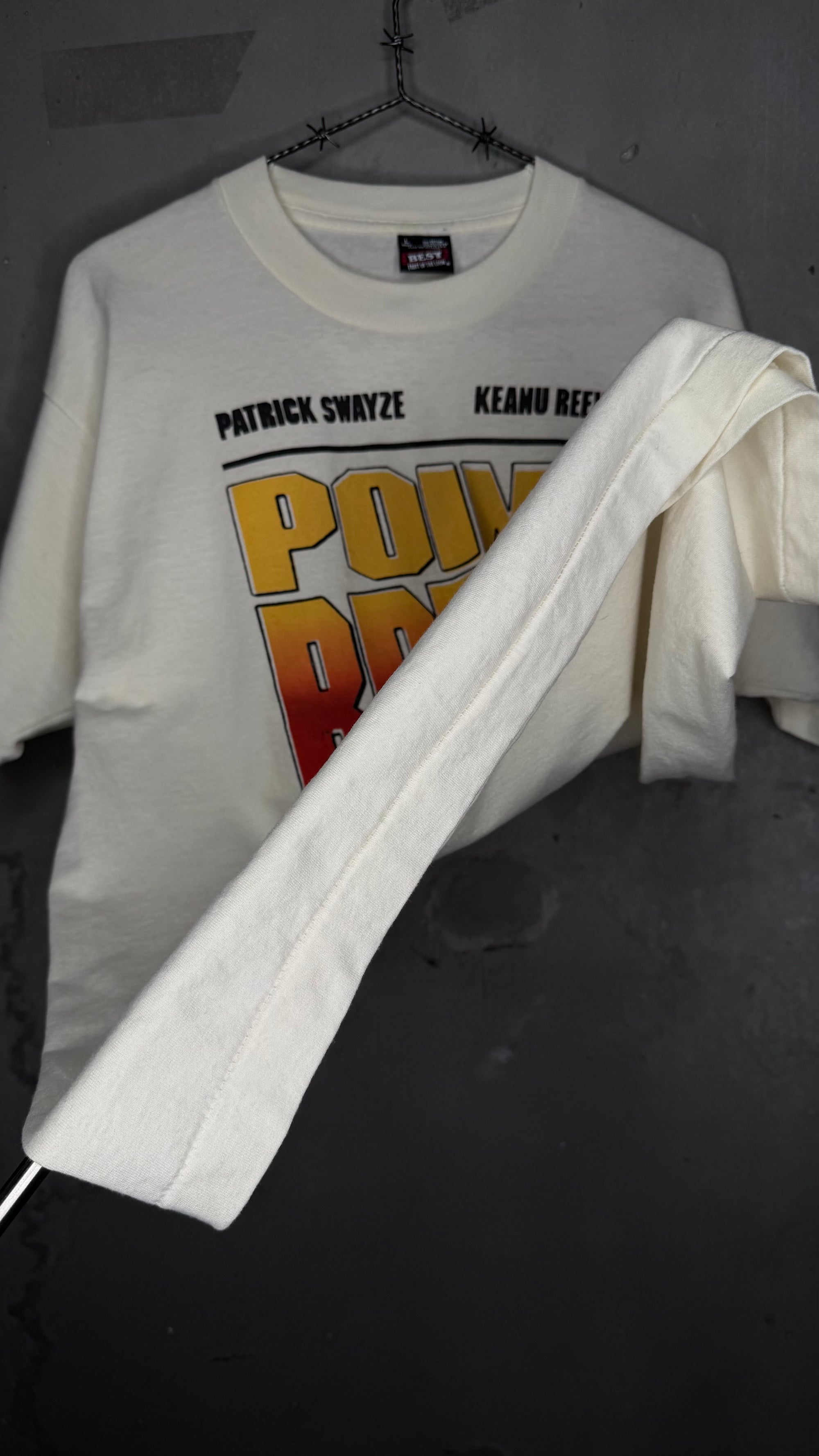 POINT BREAK MOVIE TEE | BIG PRINT | PATRICK SWAYZE & KEANU REEVES
