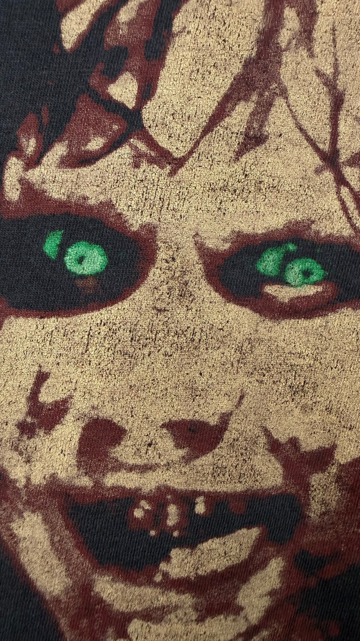 THE EXORCIST BIG PRINT HORROR MOVIE TEE | ‘YOUR MOTHER SUCKS COCKS IN HELL’