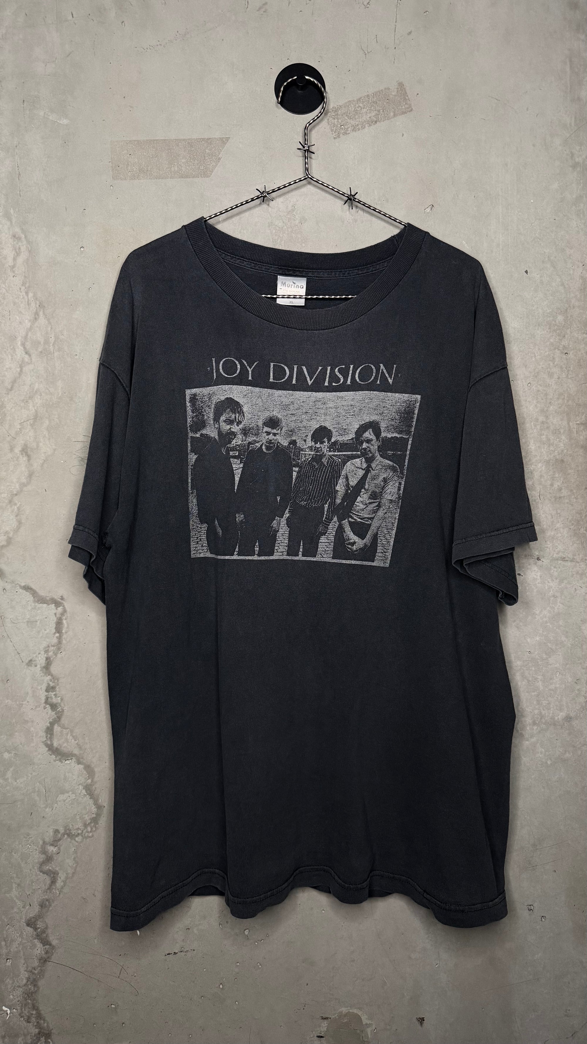 JOY DIVISION BAND PORTRAIT FADED TEE