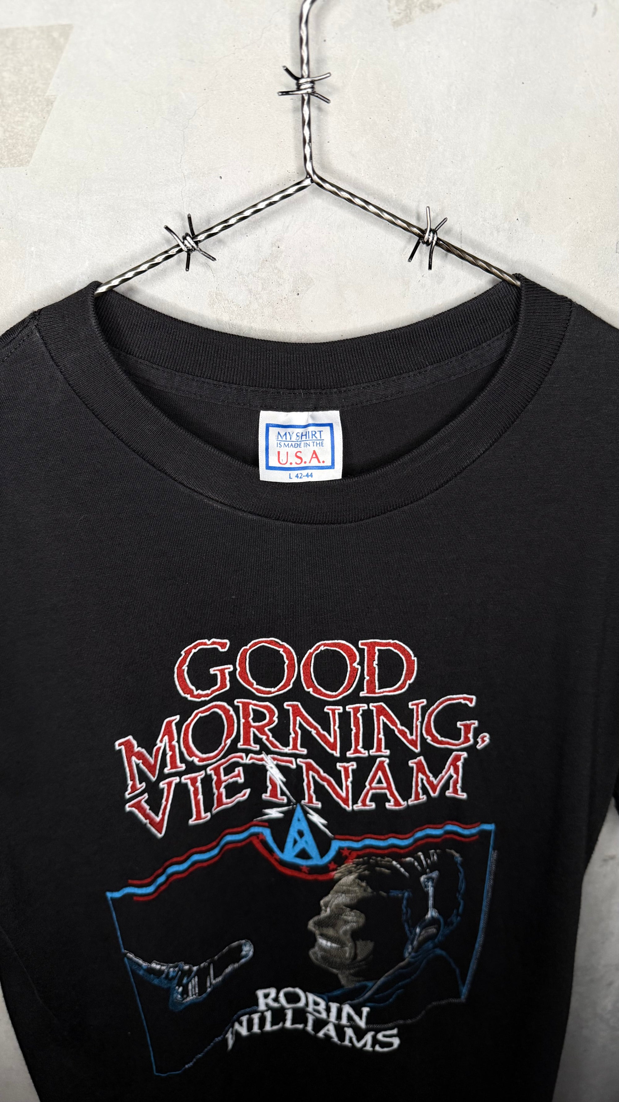 GOOD MORNING VIETNAM MOVIE PROMO TEE | ROBBIN WILLIAMS
