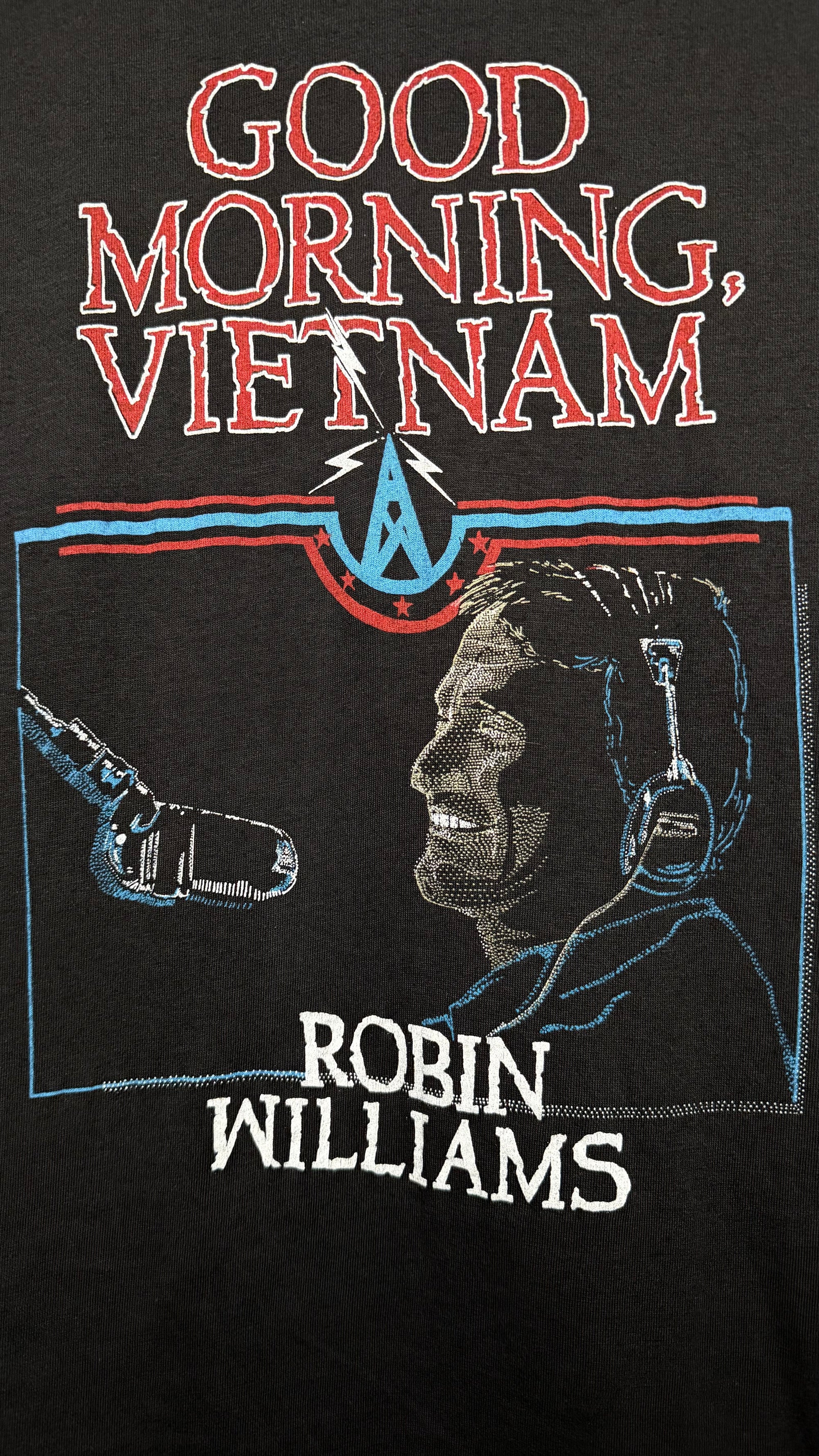 GOOD MORNING VIETNAM MOVIE PROMO TEE | ROBBIN WILLIAMS