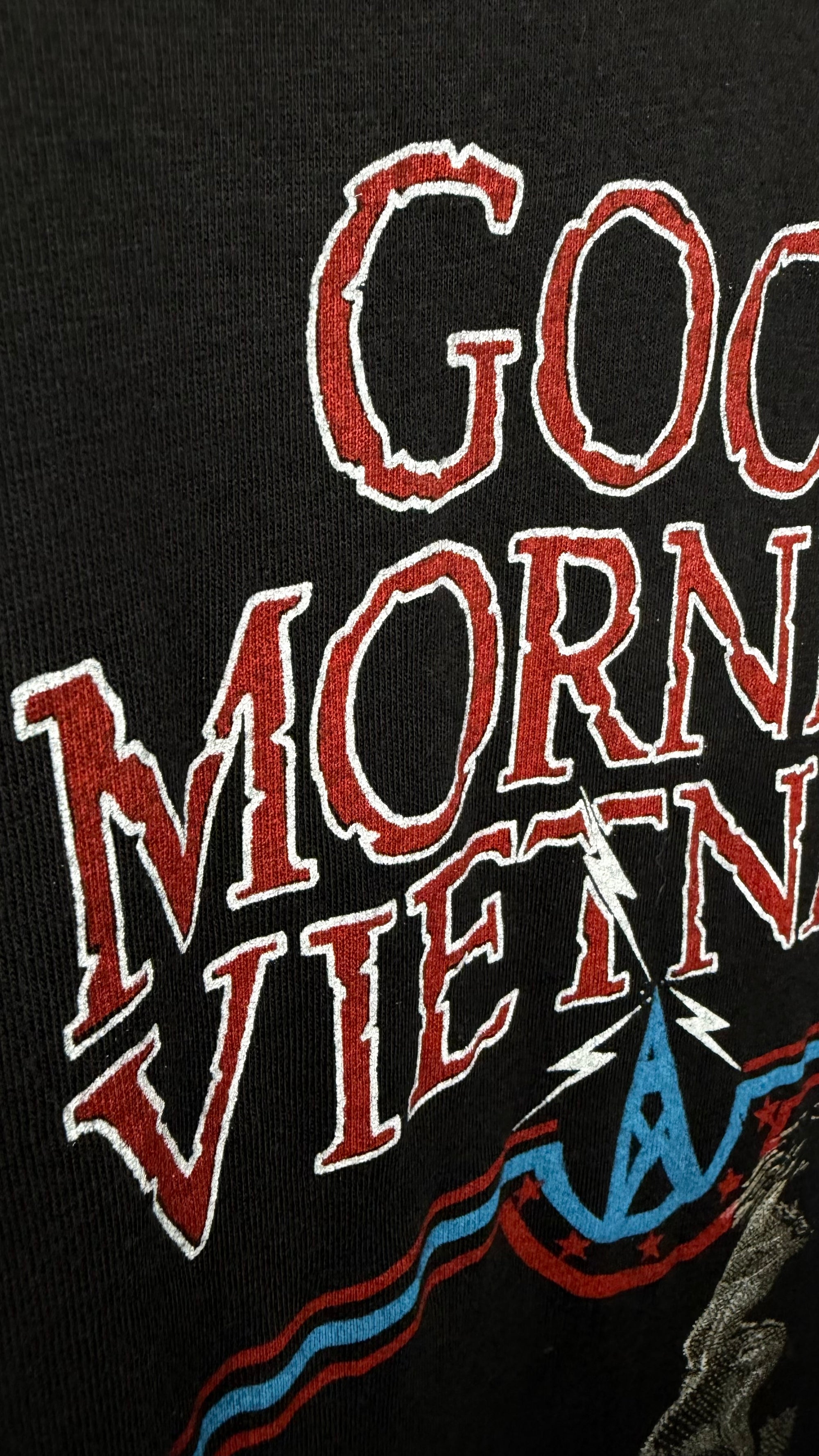 GOOD MORNING VIETNAM MOVIE PROMO TEE | ROBBIN WILLIAMS