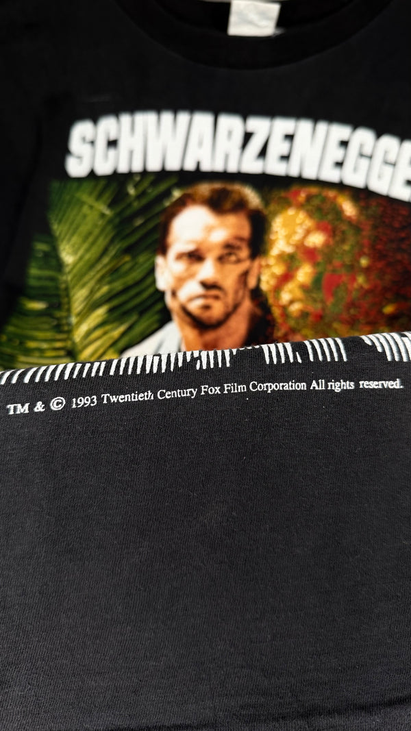 PREDATOR MOVIE POSTER PRINT TEE | ARNOLD SCHWARZENEGGER