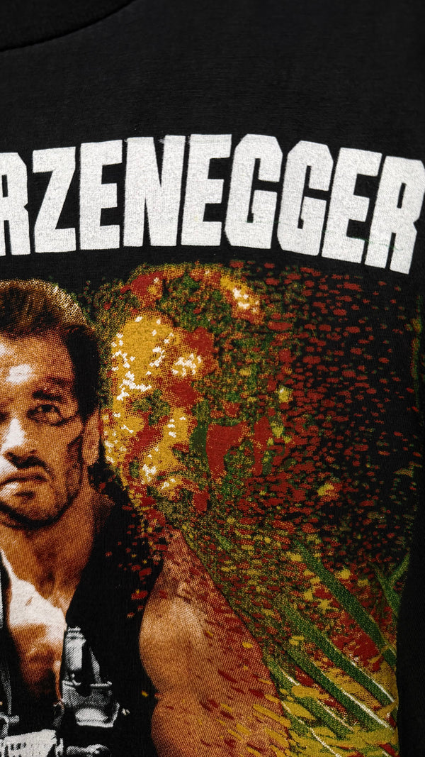 PREDATOR MOVIE POSTER PRINT TEE | ARNOLD SCHWARZENEGGER