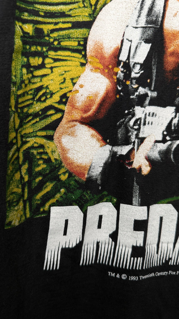 PREDATOR MOVIE POSTER PRINT TEE | ARNOLD SCHWARZENEGGER