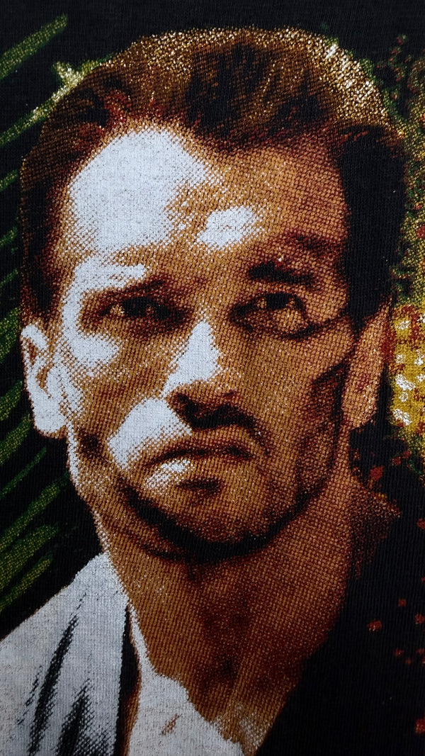 PREDATOR MOVIE POSTER PRINT TEE | ARNOLD SCHWARZENEGGER