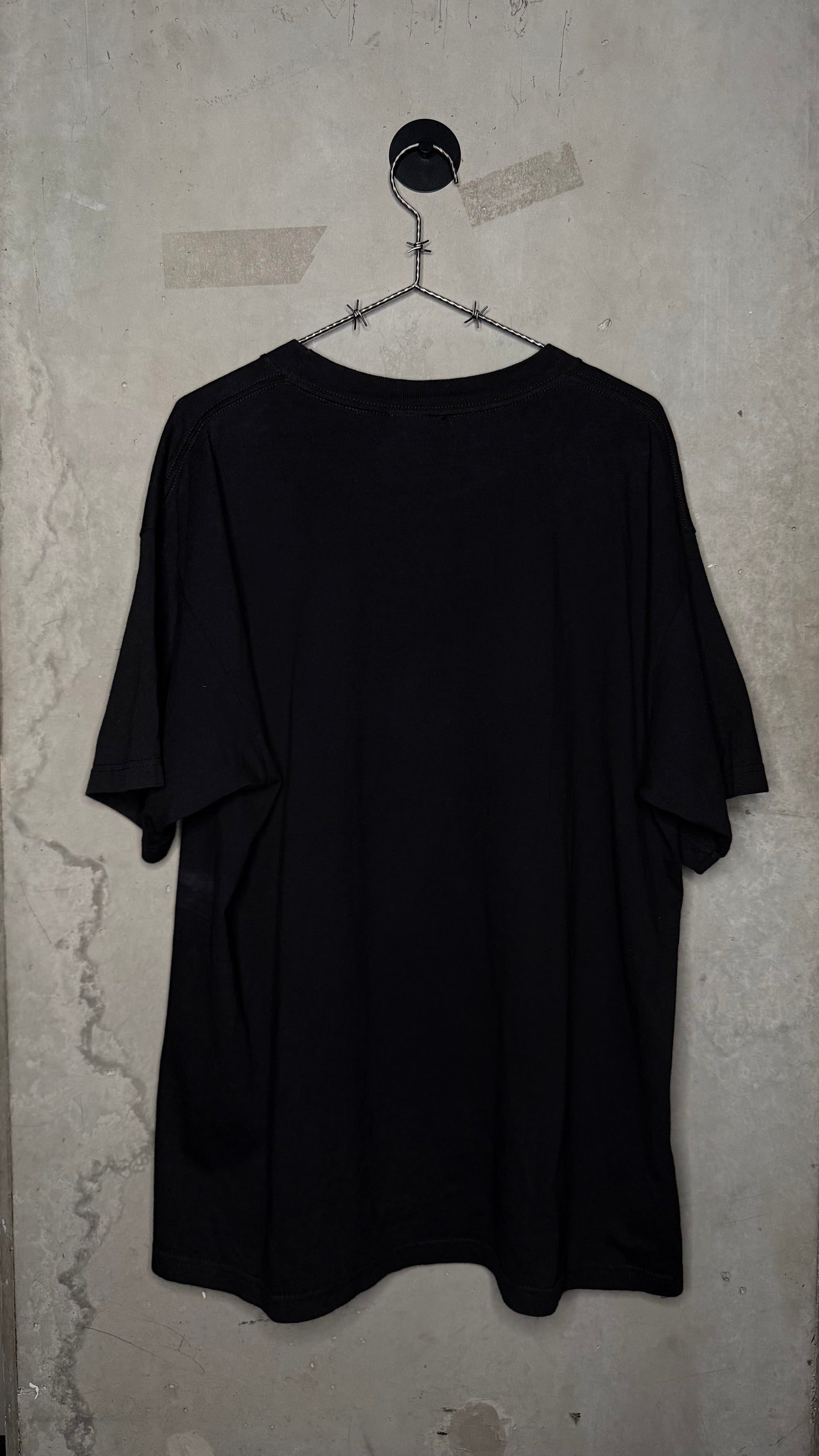 THE SMITHS ALBERT FINNEY SHOP B&W PORTRAIT TEE