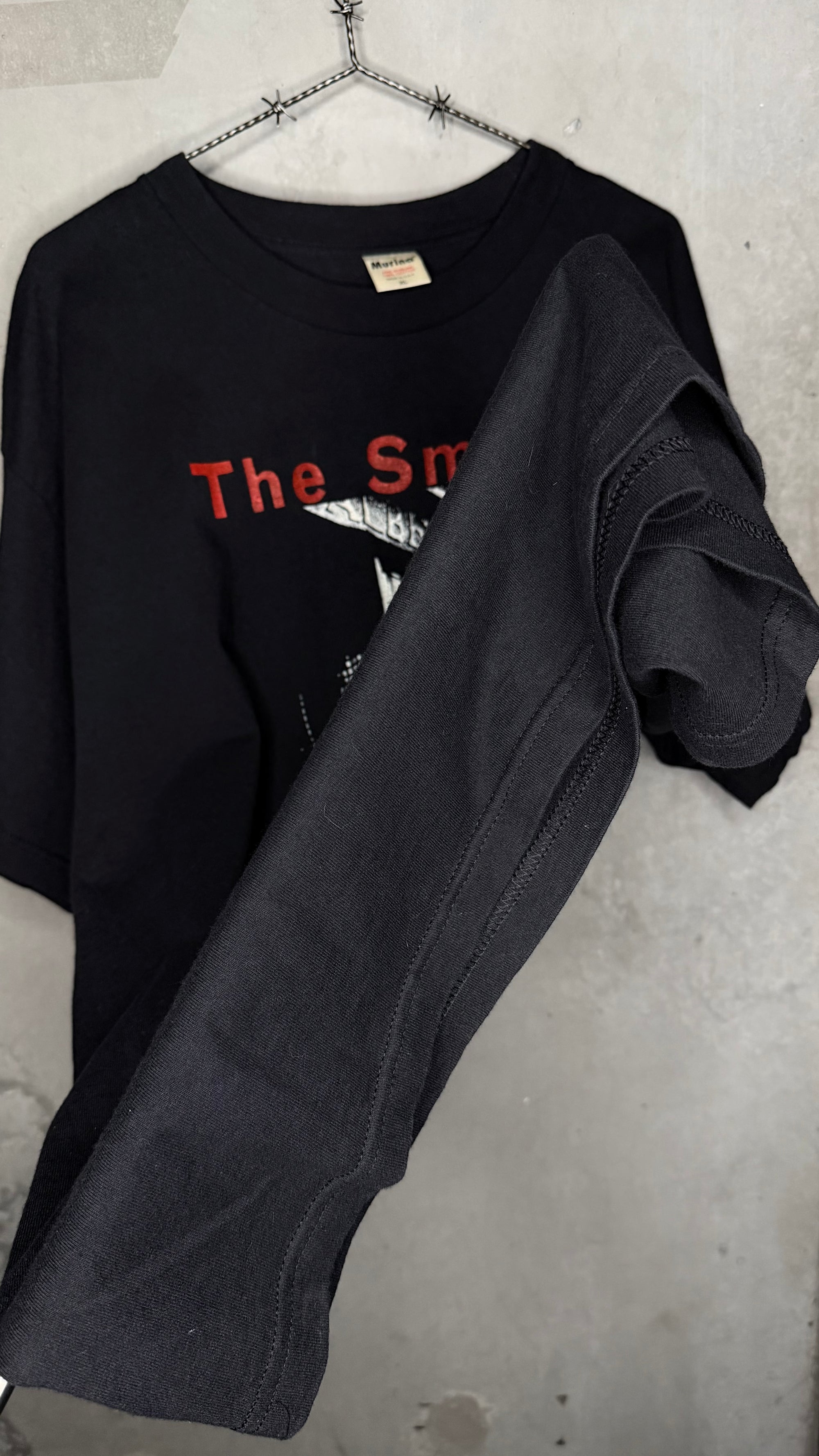 THE SMITHS ALBERT FINNEY SHOP B&W PORTRAIT TEE