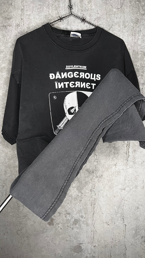 ROTTEN.COM RARE 1996 DANGEROUS INTERNET OFFICIAL MERCH TEE | FADER