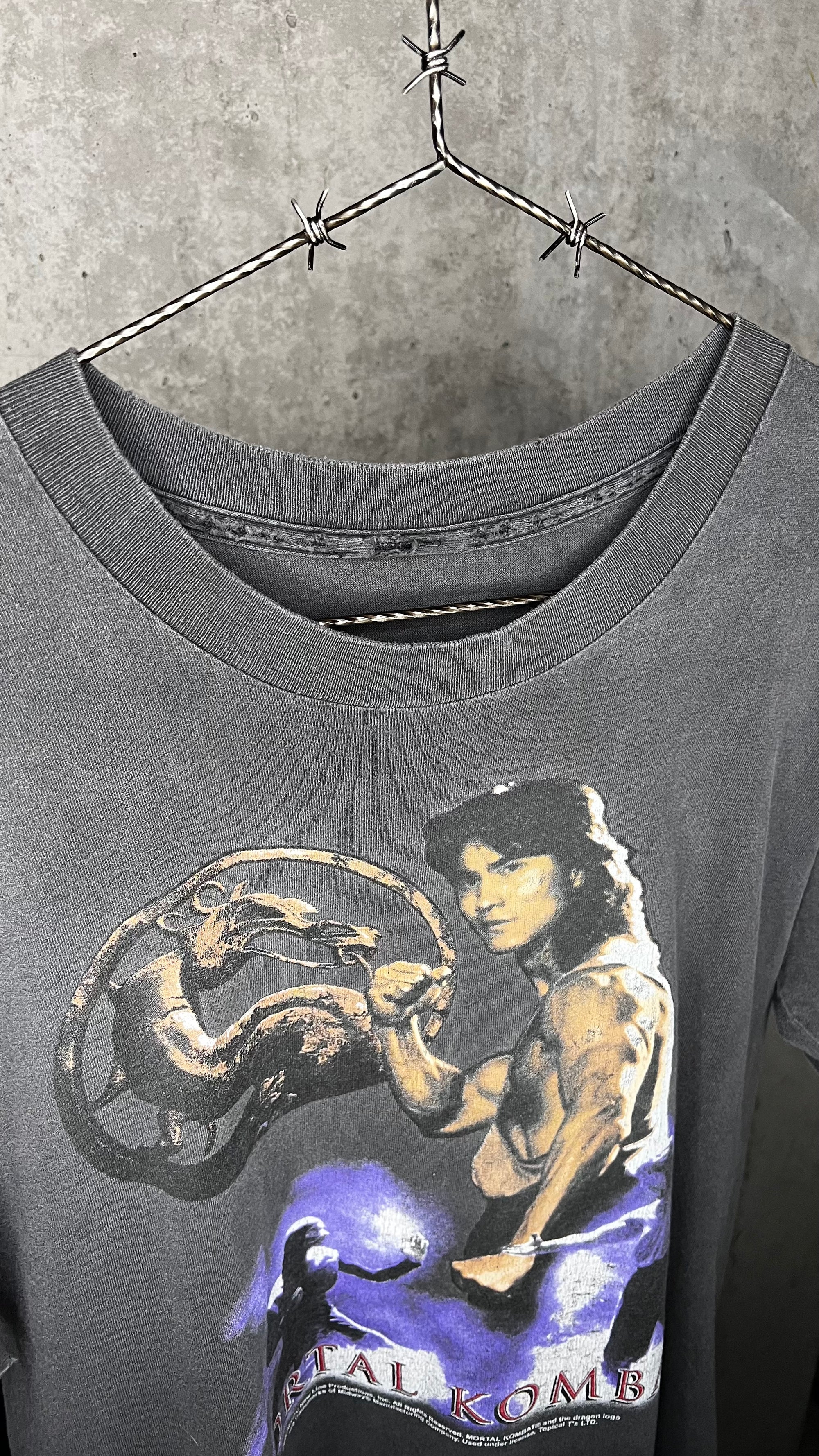 MORTAL KOMBAT MOVIE TEE | LIU KANG SOLO CHARACTER FADER