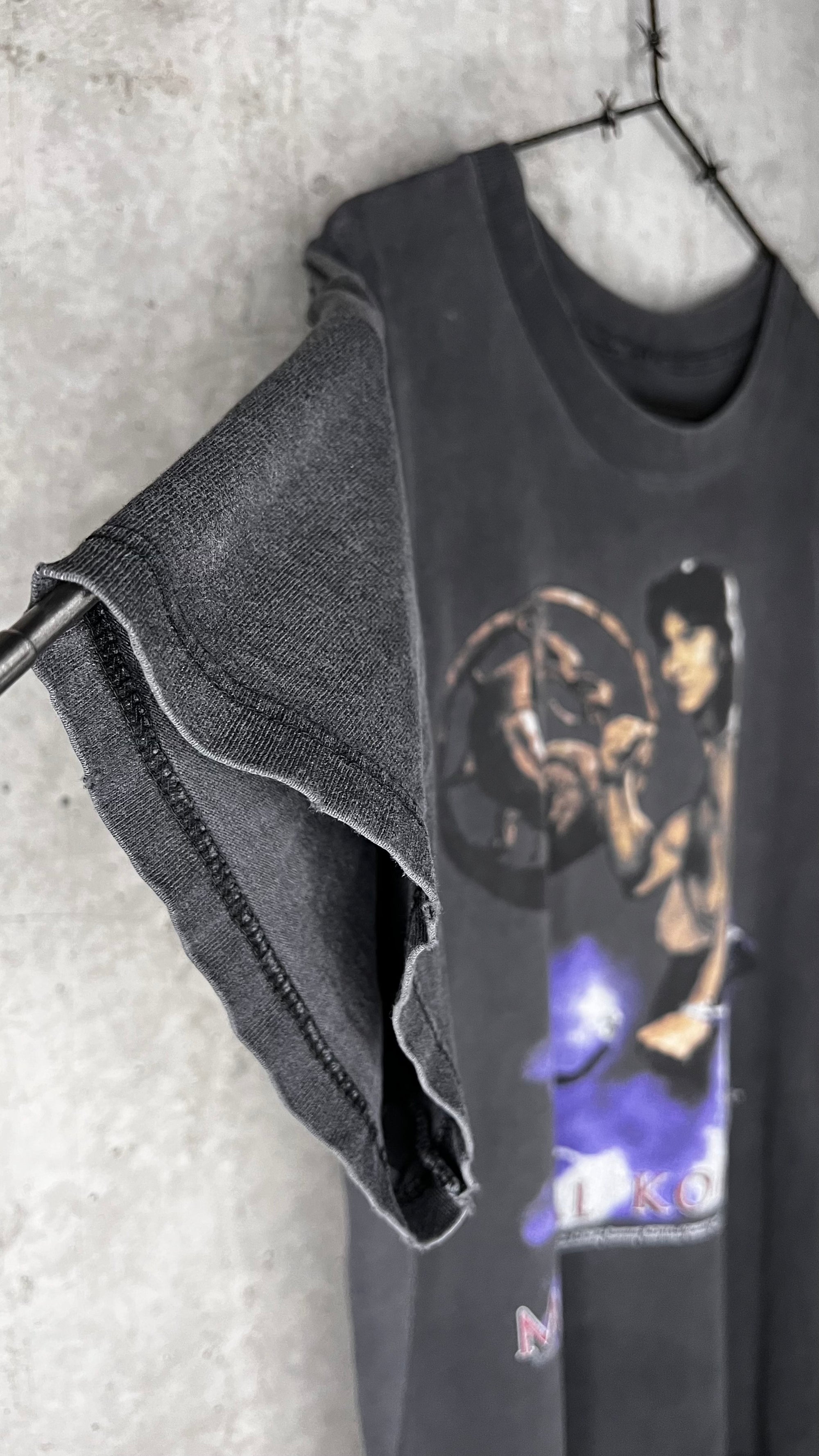 MORTAL KOMBAT MOVIE TEE | LIU KANG SOLO CHARACTER FADER