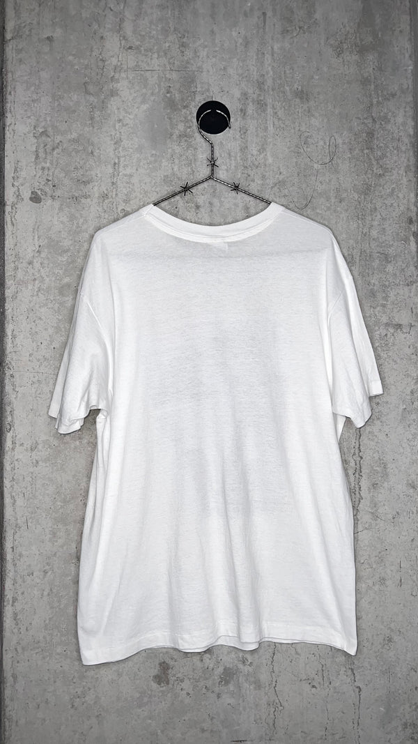 DIRTY DANCING MOVIE TEE | JOHNNY & BABY KISSING | PATRICK SWAYZE