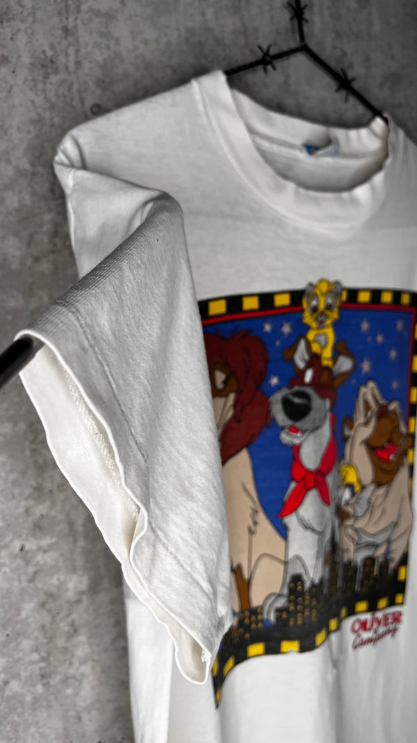 OLIVER & COMPANY DISNEY MOVIE TEE