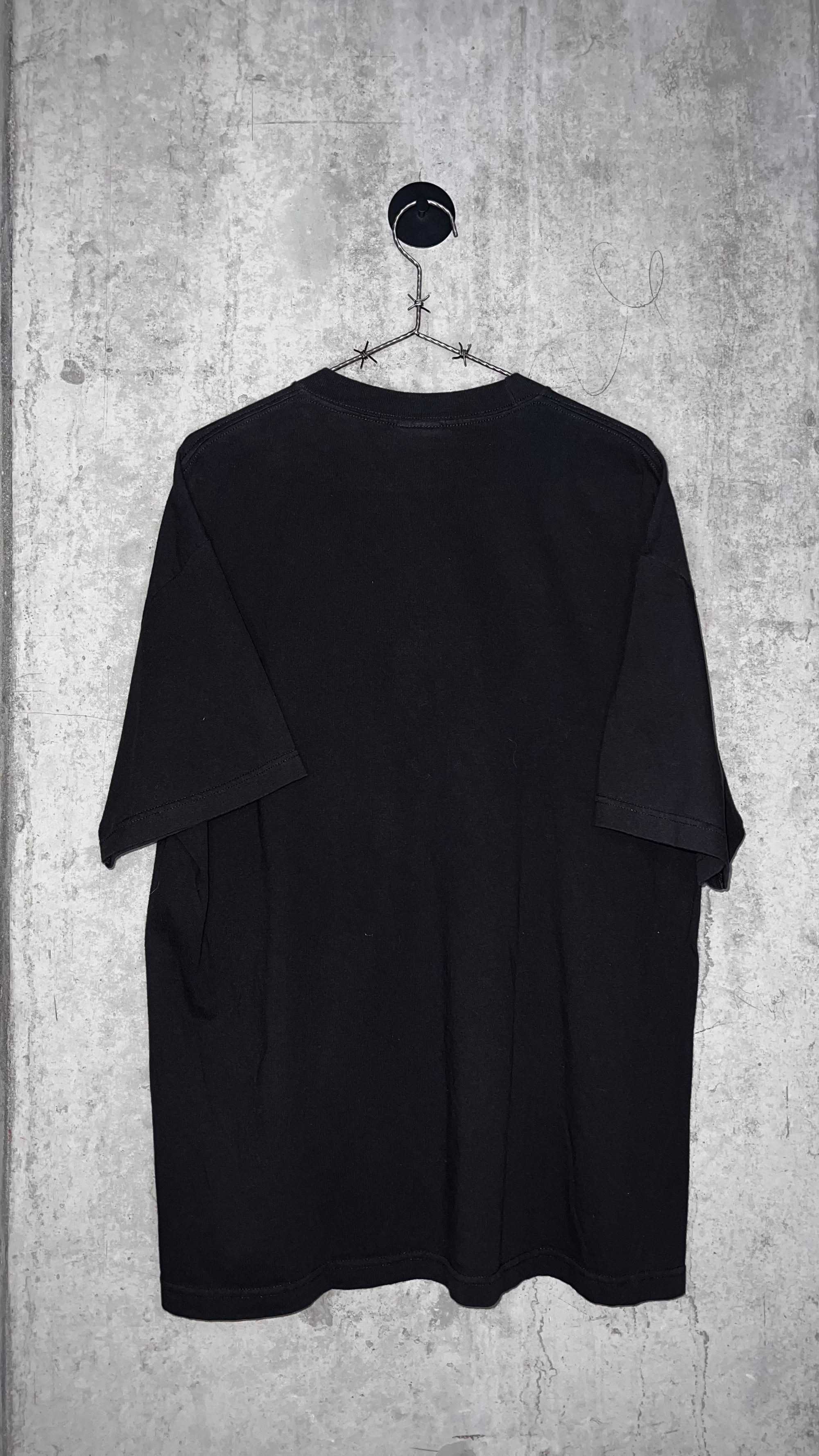 BEETLEJUICE POSTER PRINT MOVIE TEE | TIM BURTON | MICHAEL KEATON | WINONA RYDER