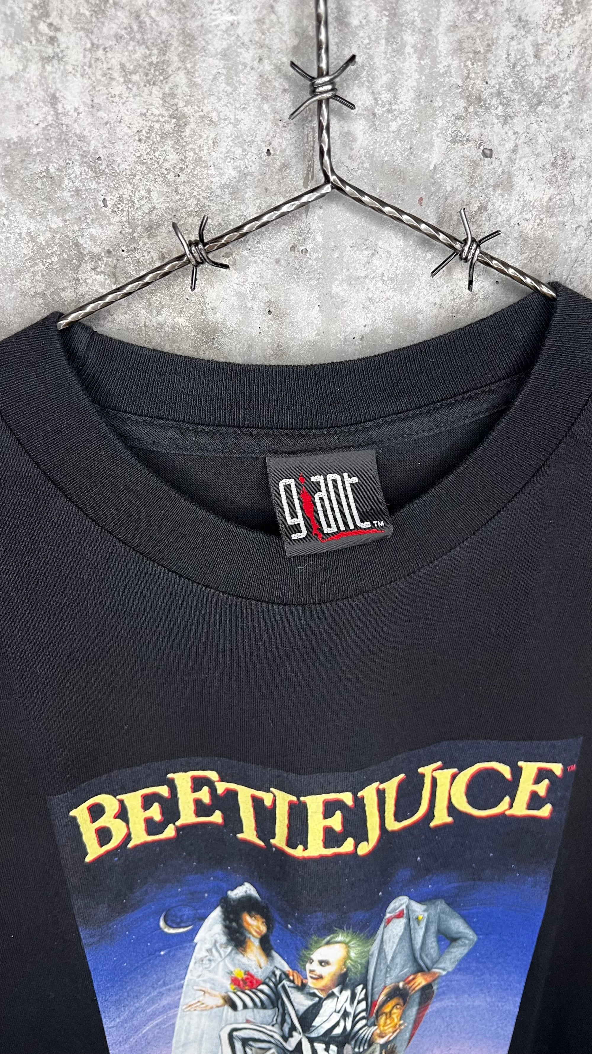 BEETLEJUICE POSTER PRINT MOVIE TEE | TIM BURTON | MICHAEL KEATON | WINONA RYDER
