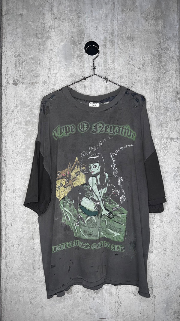 TYPE O NEGATIVE LITTLE MISS SCARE ALL TEE | THRASHED FADER | WHITE DOPES ON PUNK