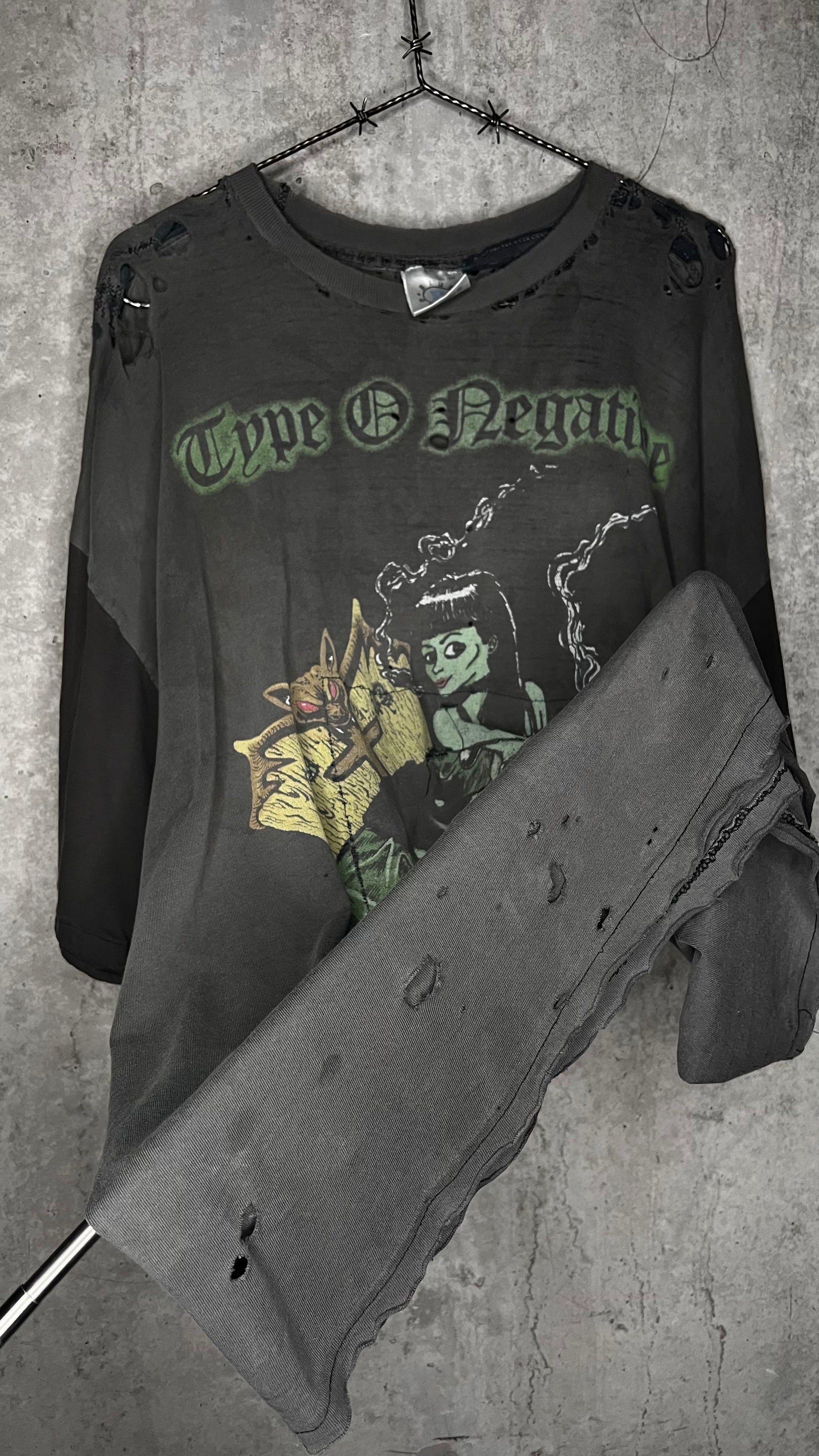TYPE O NEGATIVE LITTLE MISS SCARE ALL TEE | THRASHED FADER | WHITE DOPES ON PUNK