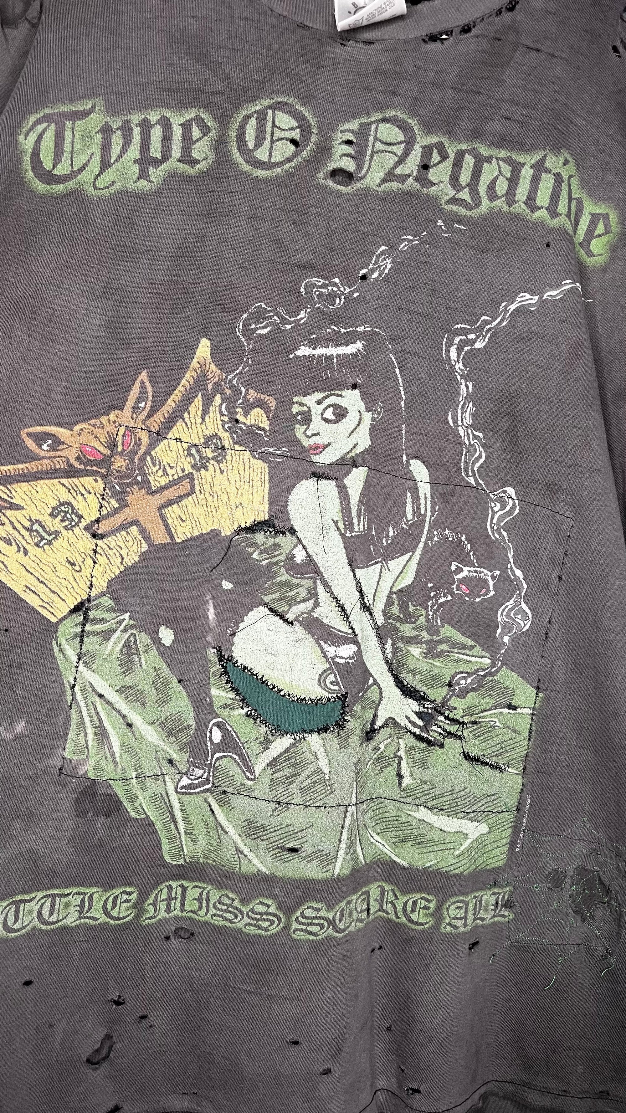 TYPE O NEGATIVE LITTLE MISS SCARE ALL TEE | THRASHED FADER | WHITE DOPES ON PUNK