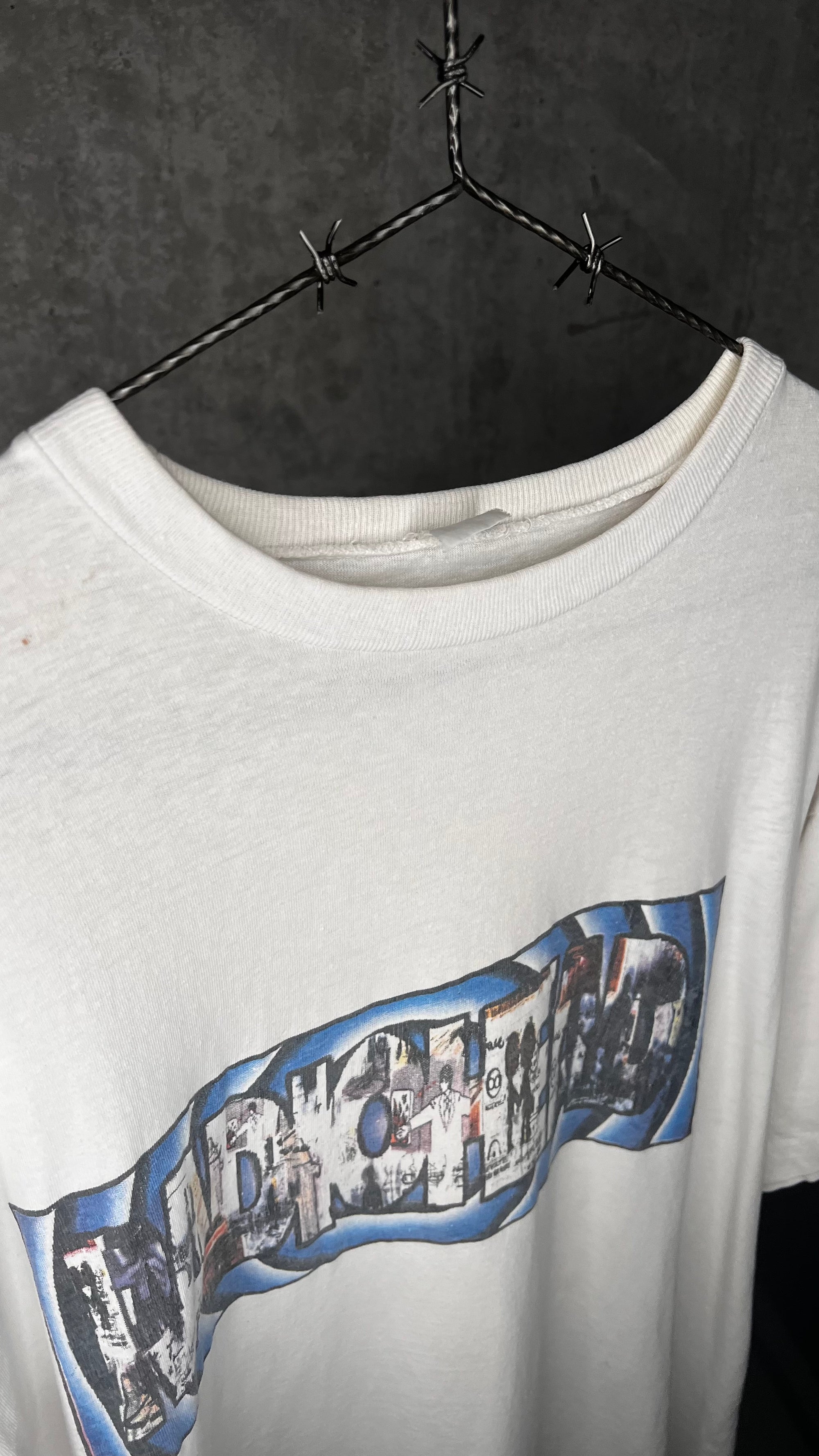 RADIOHEAD AGAINST DEMONS TOUR TEE| OK COMPUTER | RUNNING FROM DEMONS BACK HIT