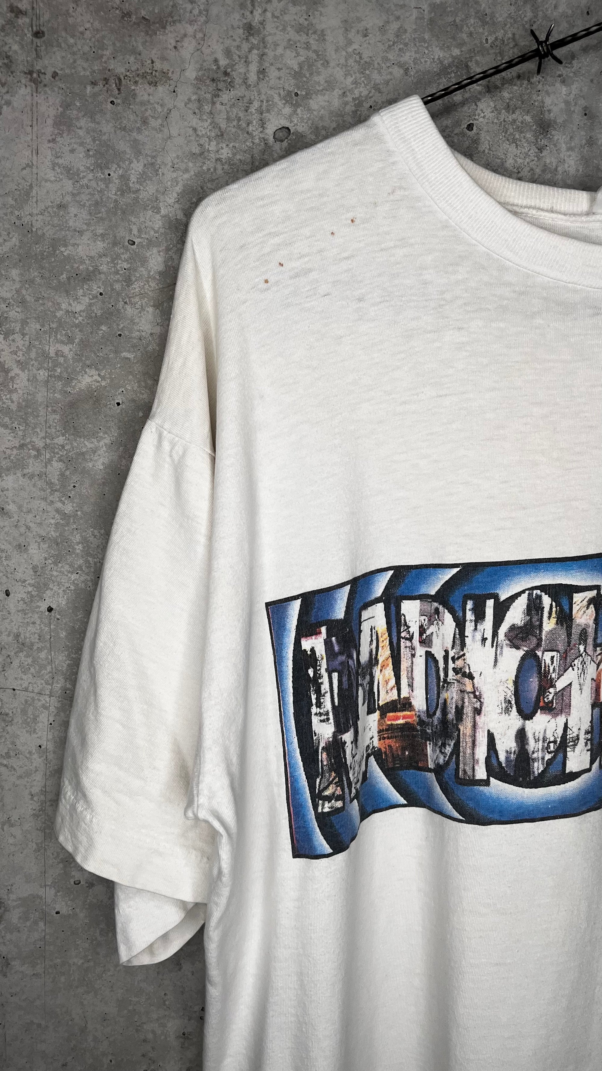 RADIOHEAD AGAINST DEMONS TOUR TEE| OK COMPUTER | RUNNING FROM DEMONS BACK HIT