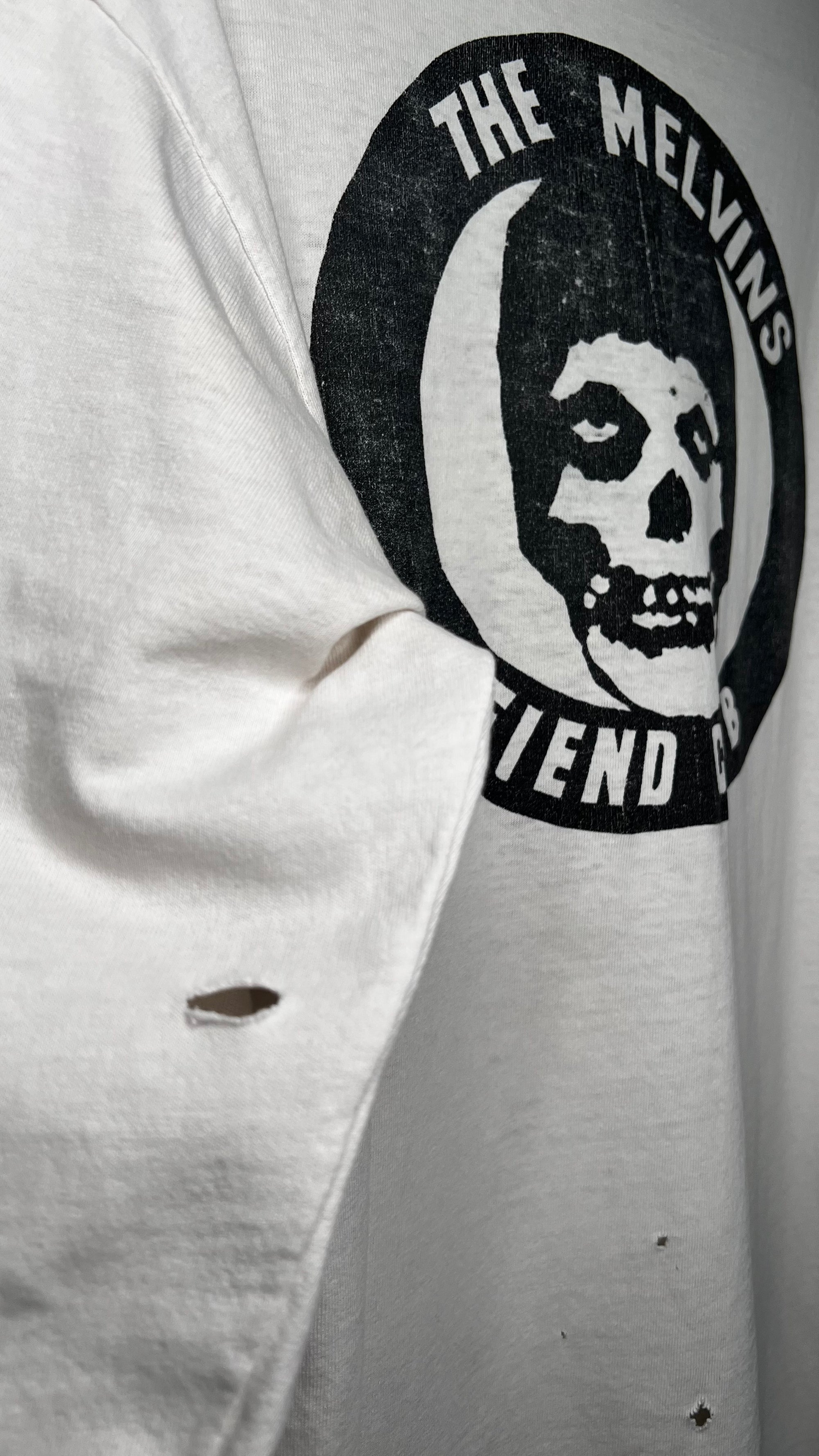 MELVINS FIEND CLUB FOUR-SIDED LONG SLEEVE THRASHED TEE 90’ | BONE RECORDS BLACK FLAG RIP BACK HIT | PUSHEAD ARTWORK