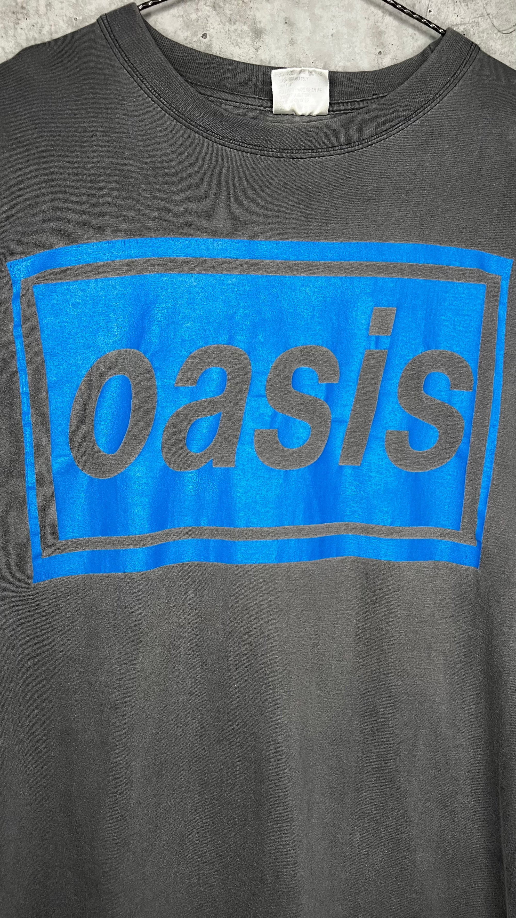 OASIS DEFINITELY MAYBE EURO TEE 94’ | BAND MEMBER PORTRAIT BACK HIT