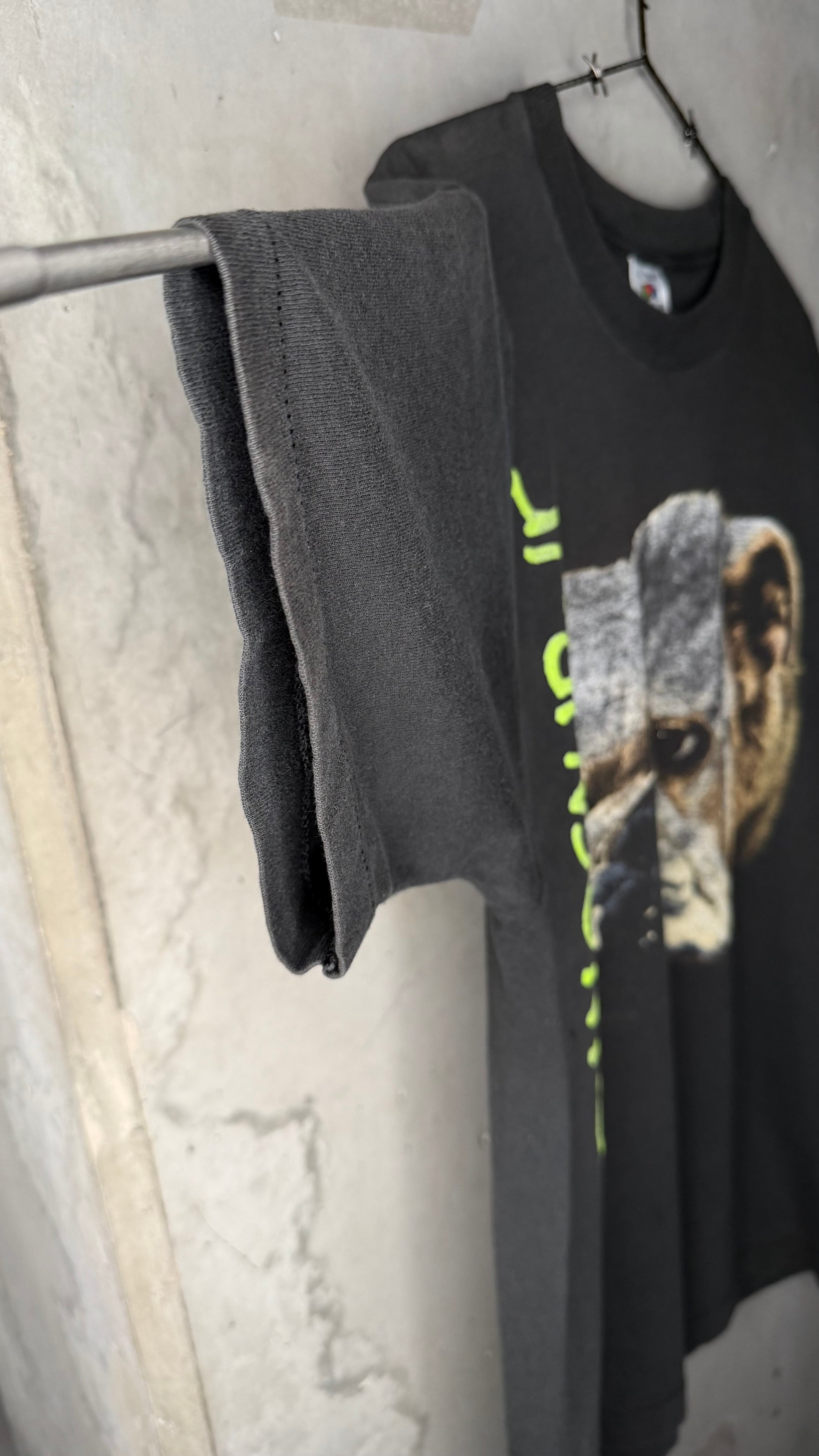 DINOSAUR JR. BULLDOG TEE