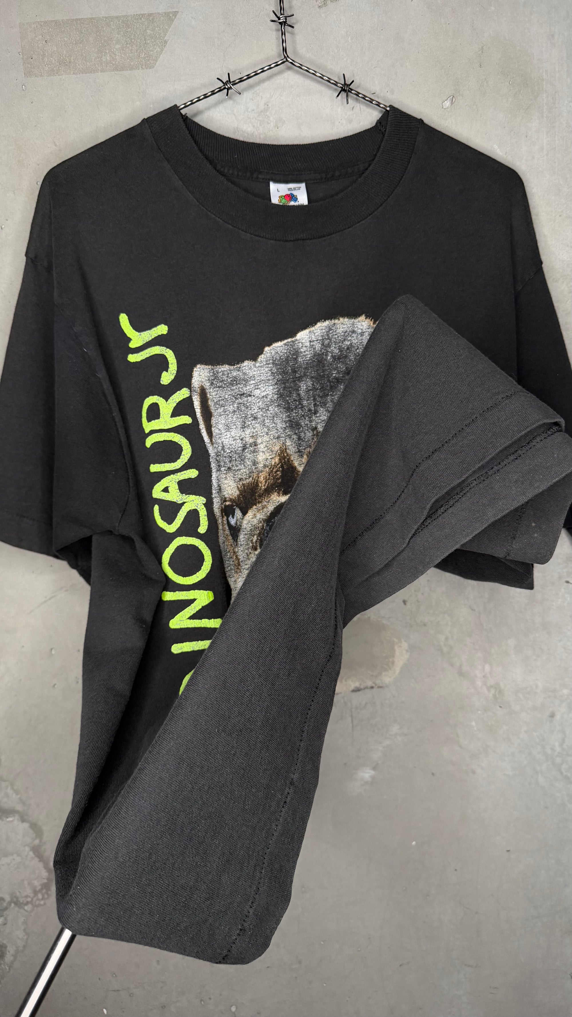 DINOSAUR JR. BULLDOG TEE