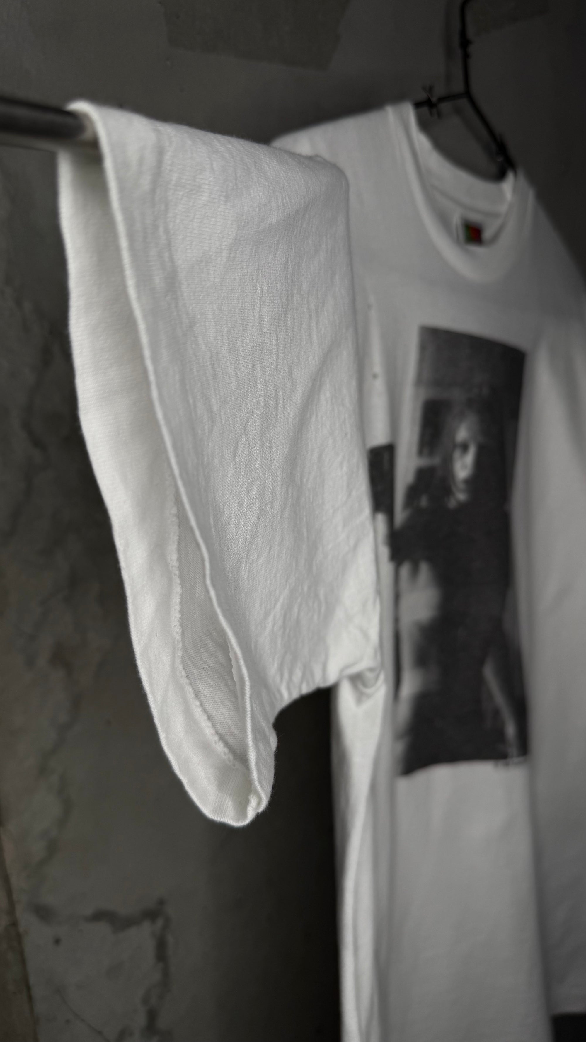 THE FIFTH ELEMENT B&W LEELOO SOLO TEE | MILLA JOVOVICH
