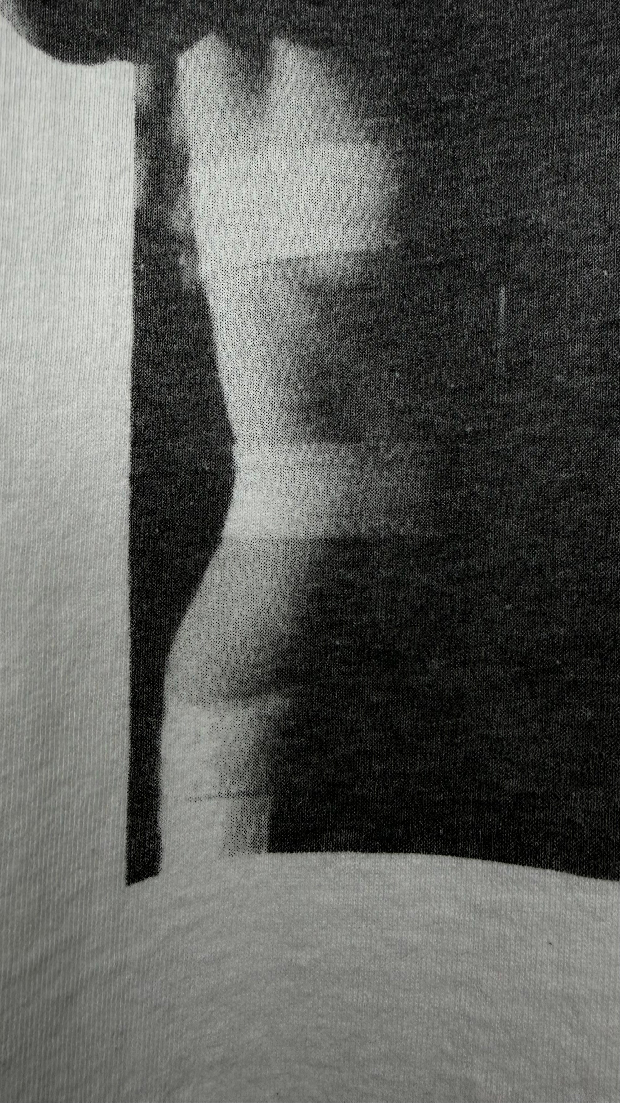 THE FIFTH ELEMENT B&W LEELOO SOLO TEE | MILLA JOVOVICH