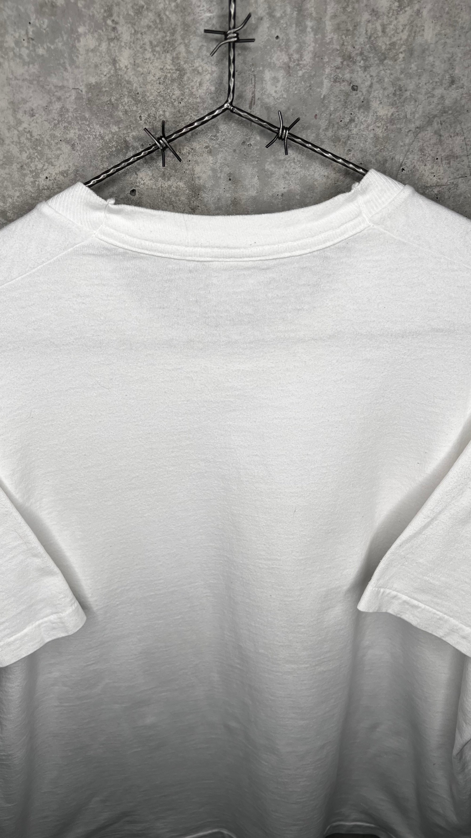 ACE VENTURA WHEN NATURE CALLS TEE | BIG JIM CARREY PRINT