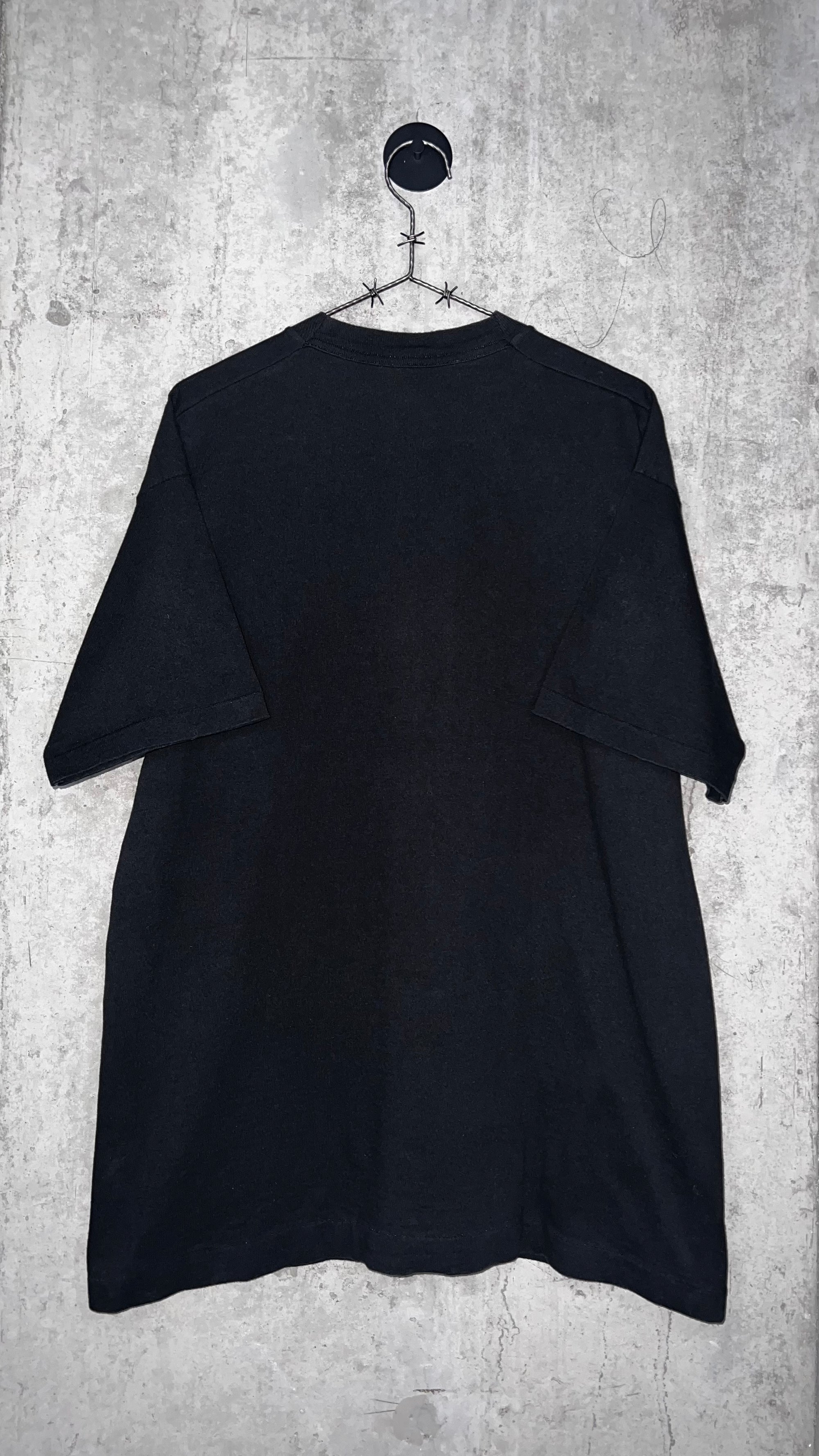 BLUE VELVET MOVIE TEE | DAVID LYNCH | FRANK BOOTH GAS MASK | ‘DON’T YOU FUCKING LOOK AT ME!’ | DENNIS HOPPER