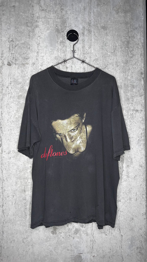 DEFTONES AROUND THE FUR TEE 98’ |  PERFECT LIGHTLY THRASHED FADER