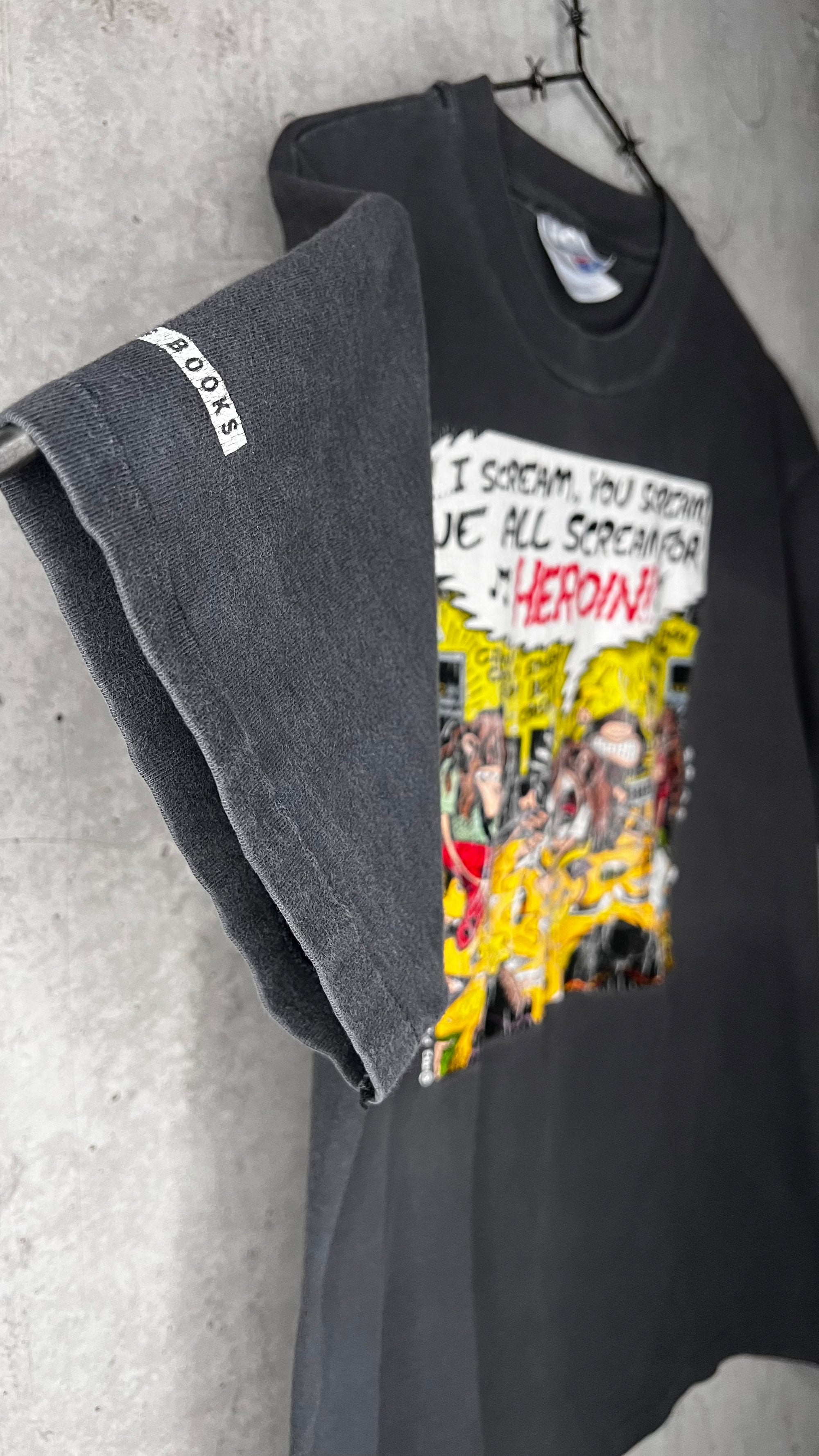 HEROIN ART TEE | PETER BAGGE